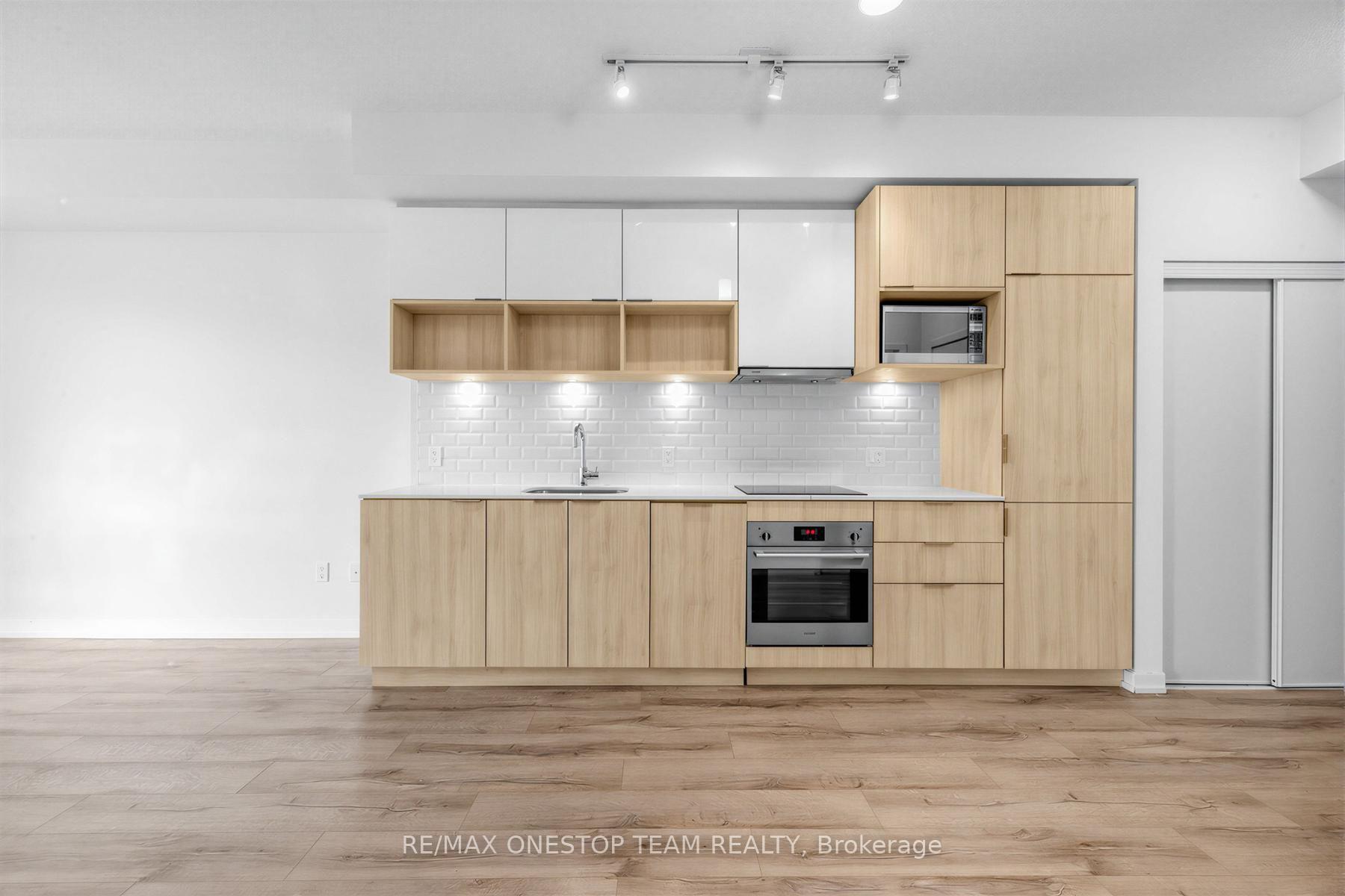 Photo 11 of Unit 707, 52 Forest Manor Road, North York, Henry Farm — HOMEH