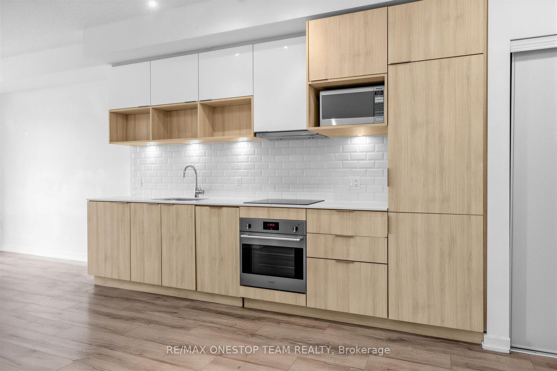 Photo 13 of Unit 707, 52 Forest Manor Road, North York, Henry Farm — HOMEH