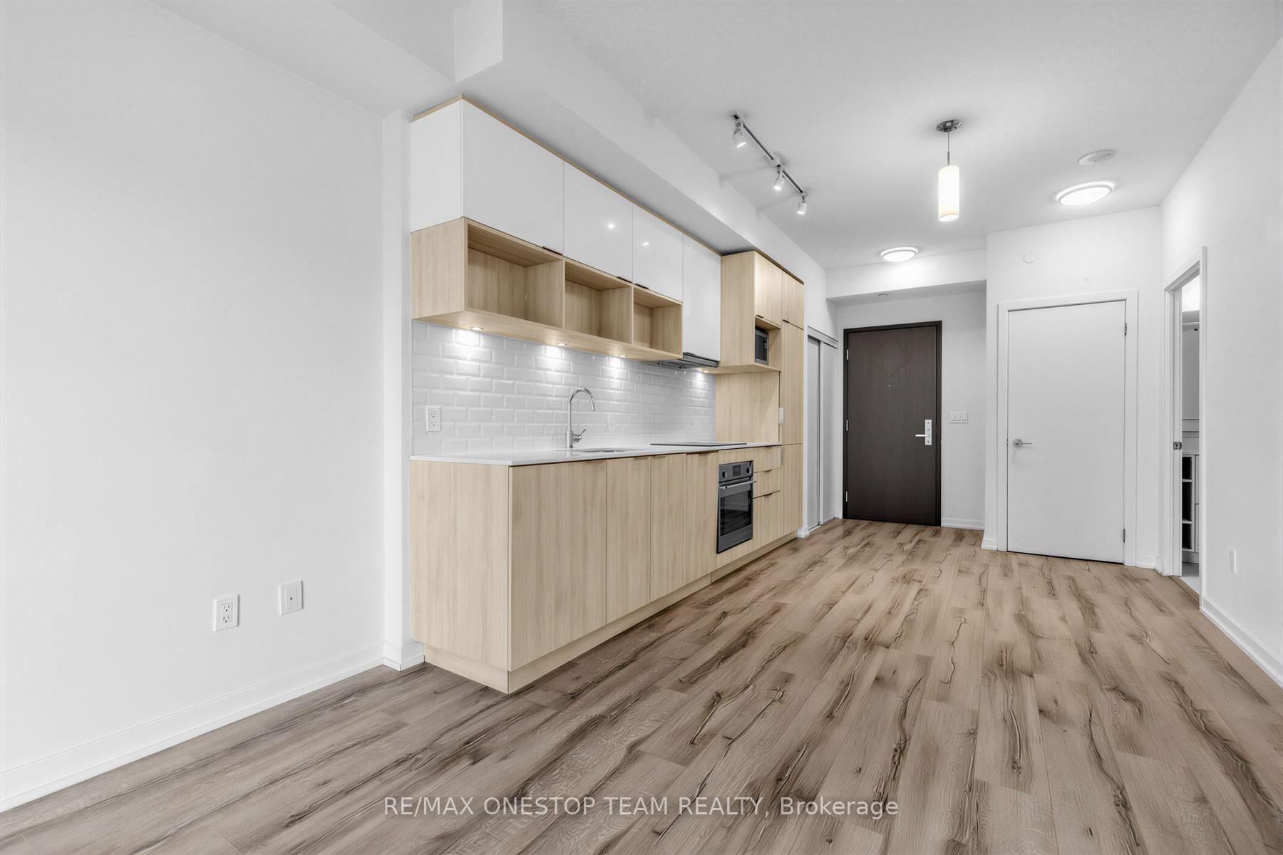 Photo 25 of Unit 707, 52 Forest Manor Road, North York, Henry Farm — HOMEH