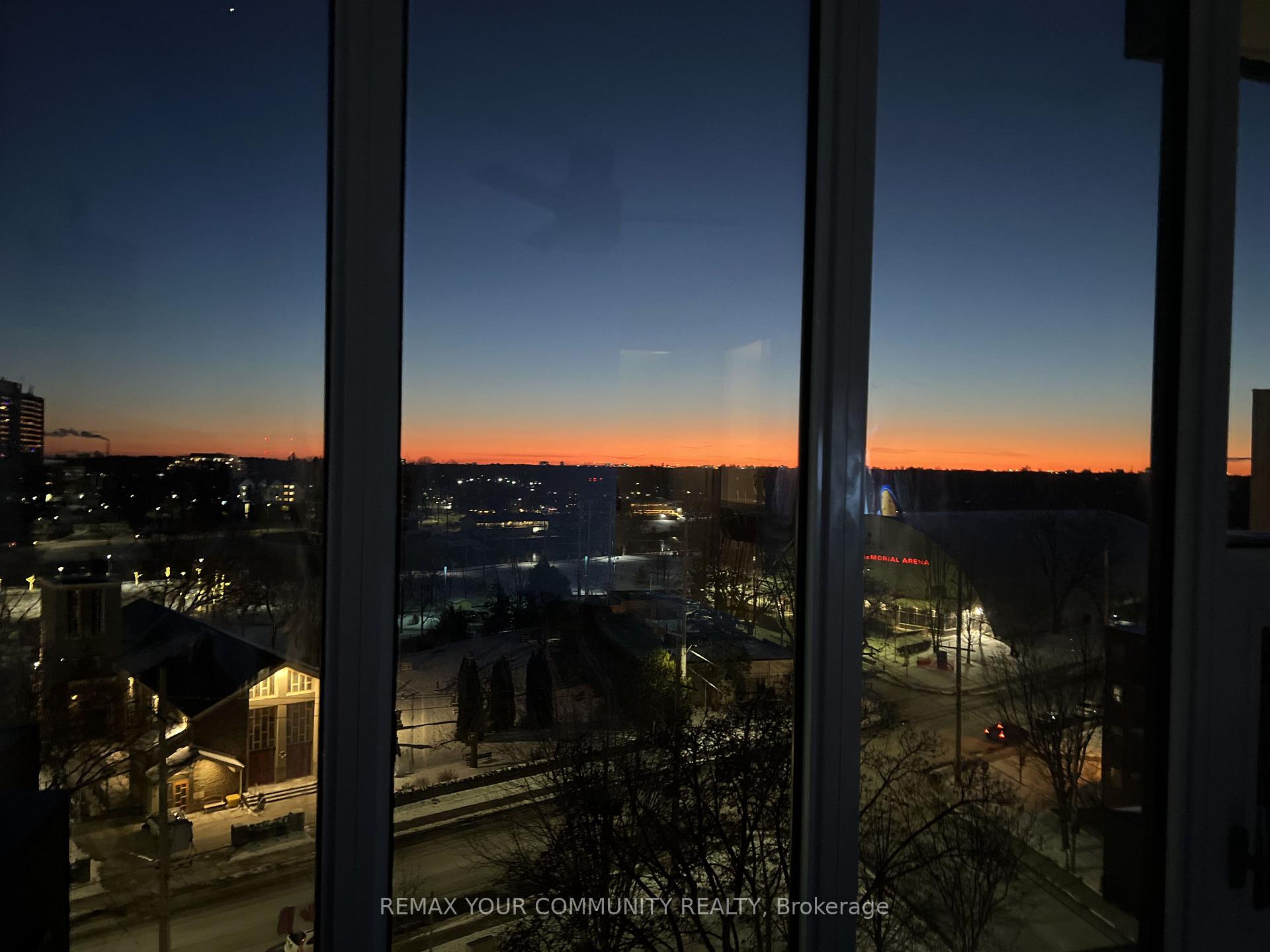 Photo 5 of Unit 906, 21 Park Street E, Mississauga, Port Credit — HOMEH