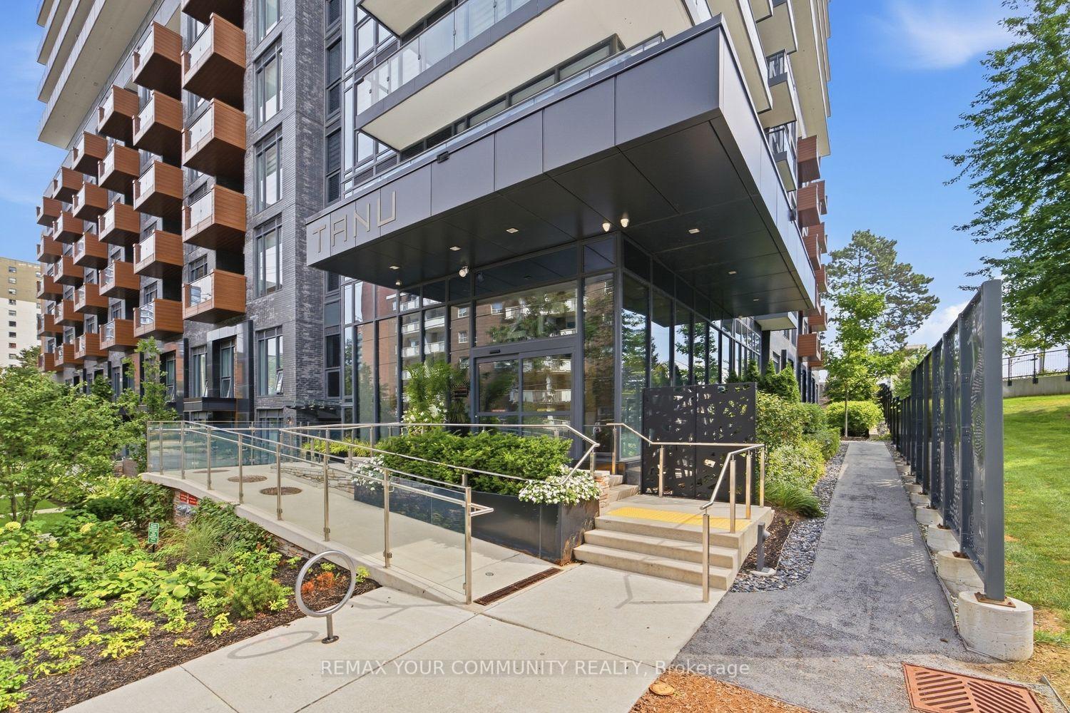 Photo 6 of Unit 906, 21 Park Street E, Mississauga, Port Credit — HOMEH