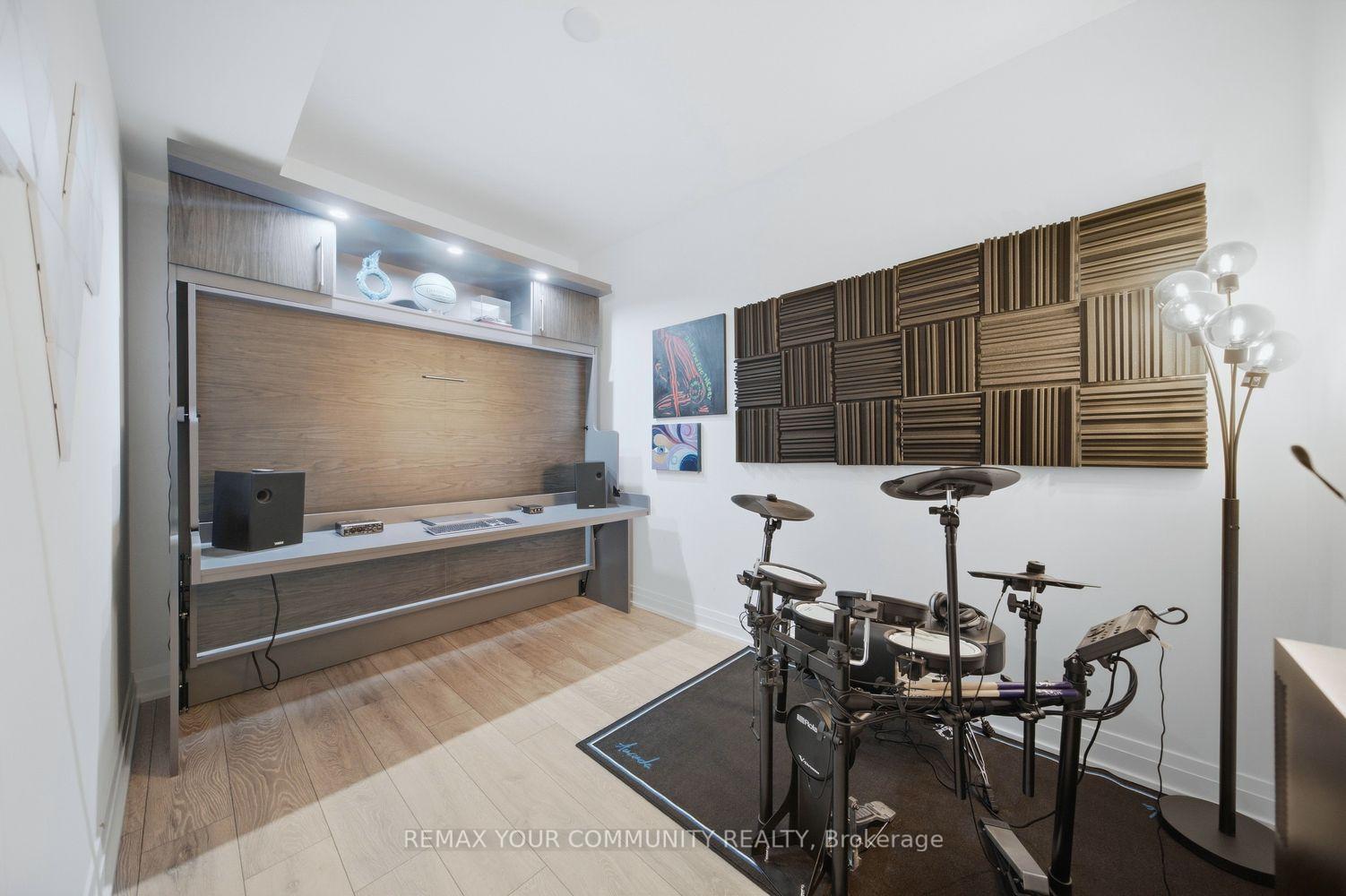Photo 61 of Unit 906, 21 Park Street E, Mississauga, Port Credit — HOMEH