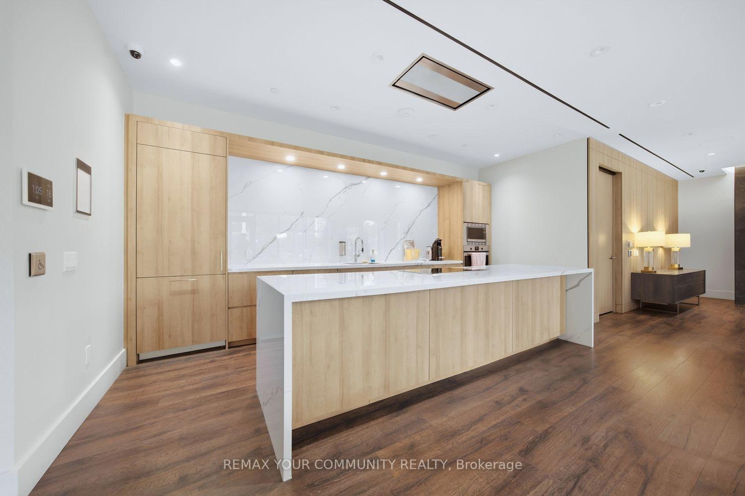 Photo 69 of Unit 906, 21 Park Street E, Mississauga, Port Credit — HOMEH