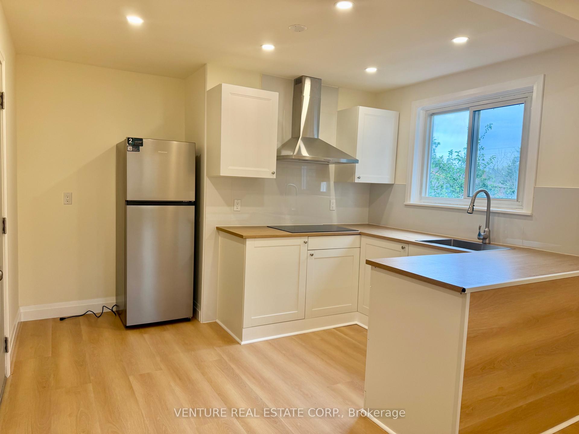 Photo 7 of 1329 Belair Crescent, Oshawa, Eastdale — HOMEH