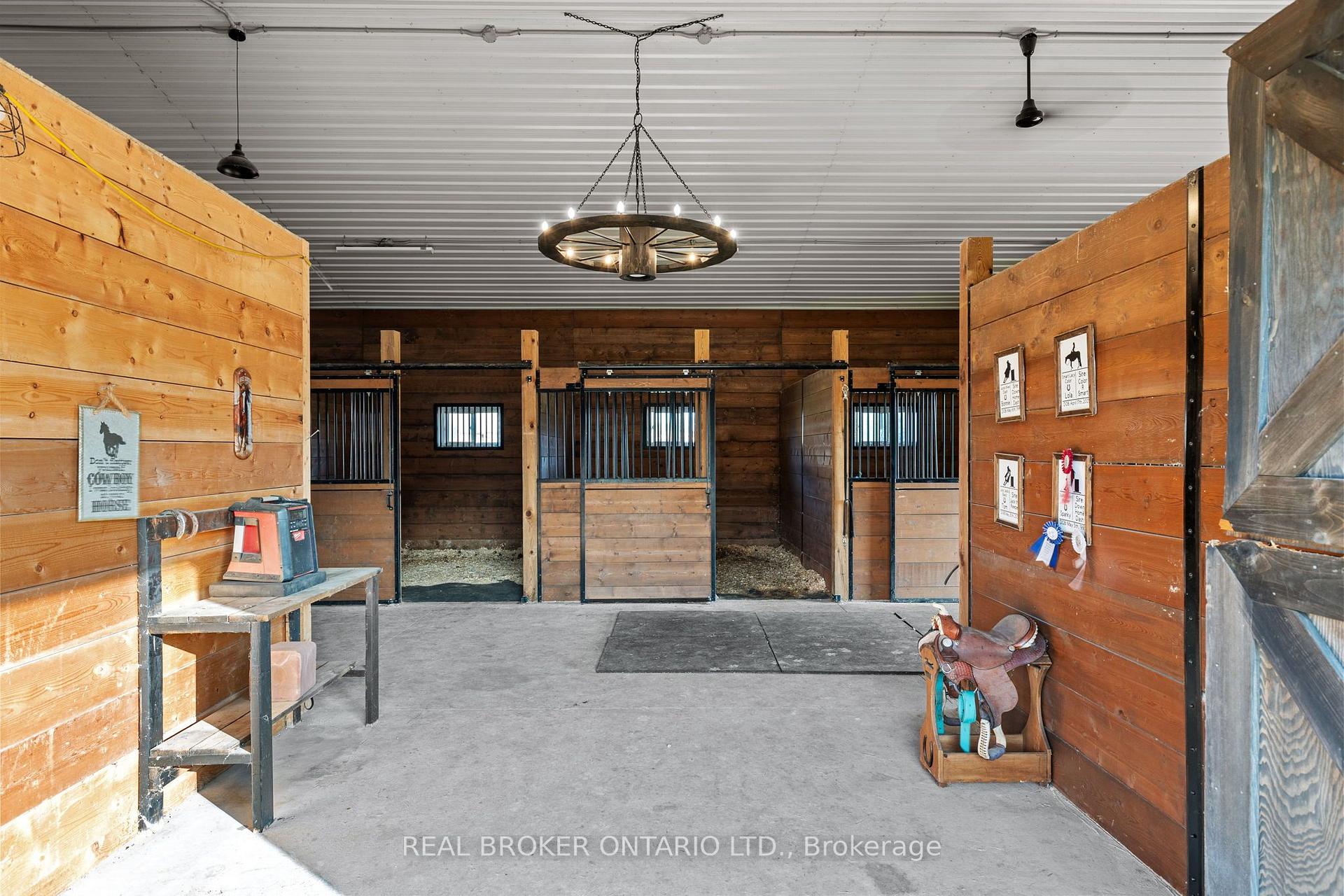 Photo 20 of 3750 10 Line N, Oro-Medonte, Rural Oro-Medonte — HOMEH