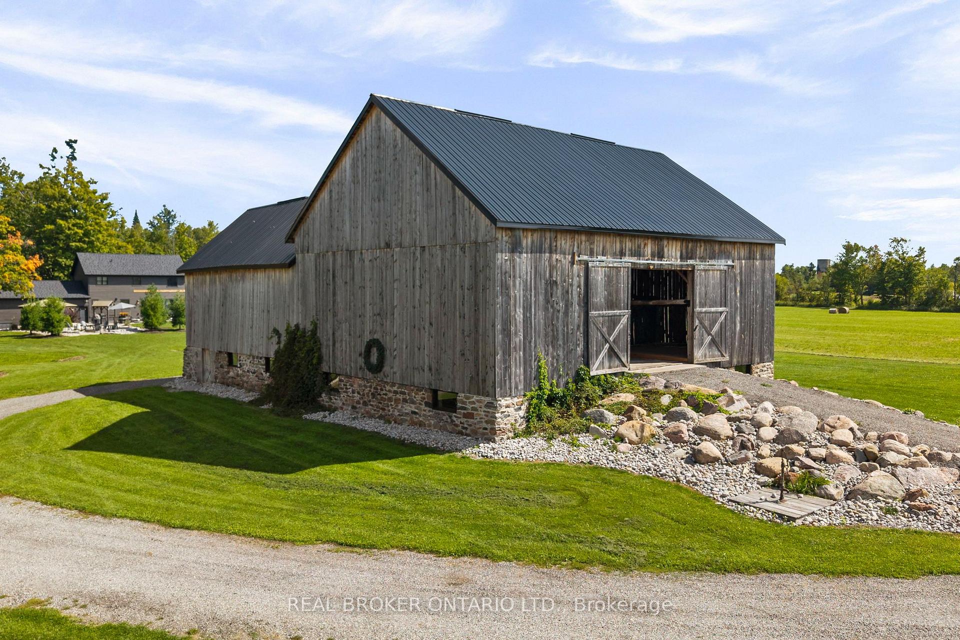 Photo 25 of 3750 10 Line N, Oro-Medonte, Rural Oro-Medonte — HOMEH