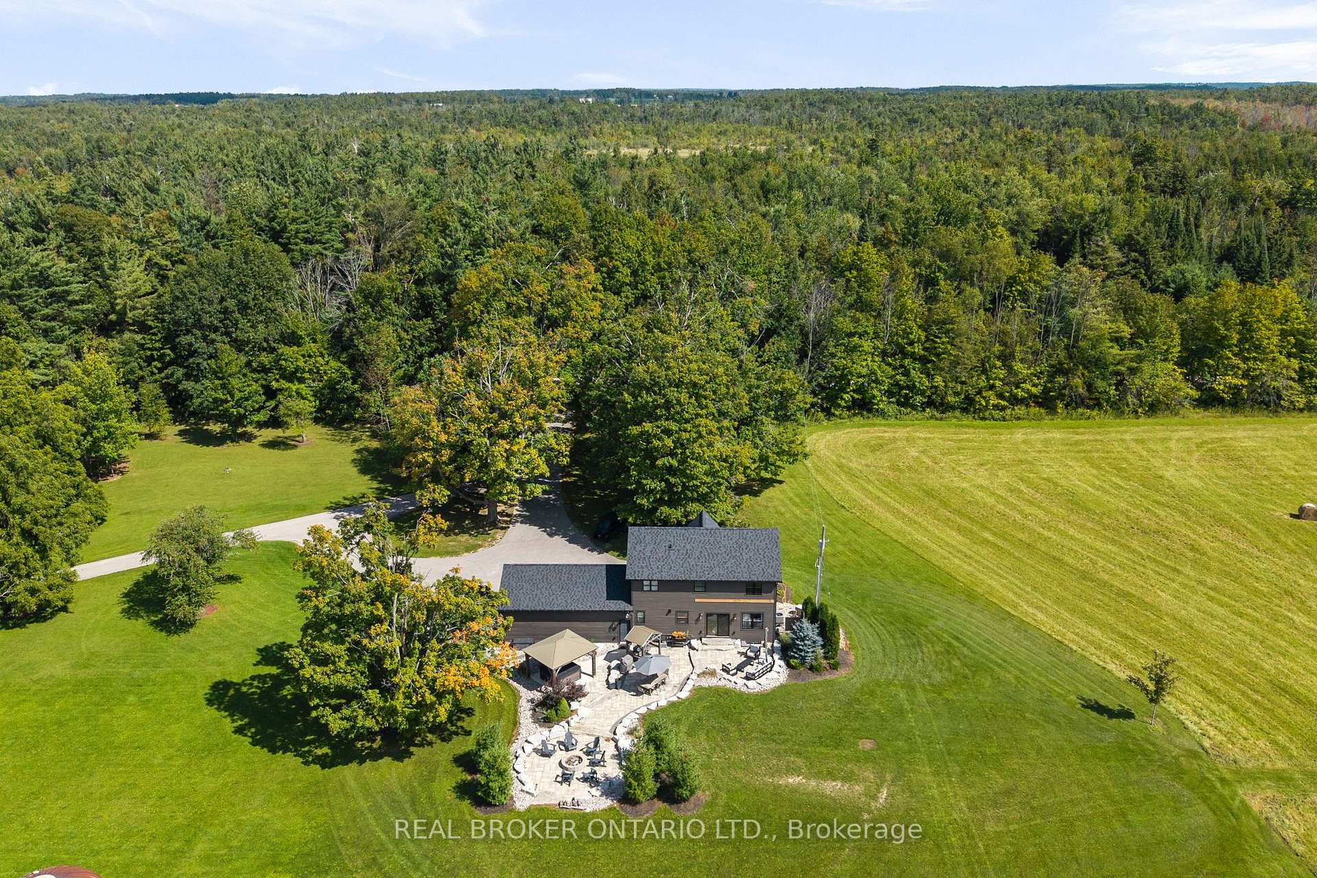 Photo 54 of 3750 10 Line N, Oro-Medonte, Rural Oro-Medonte — HOMEH