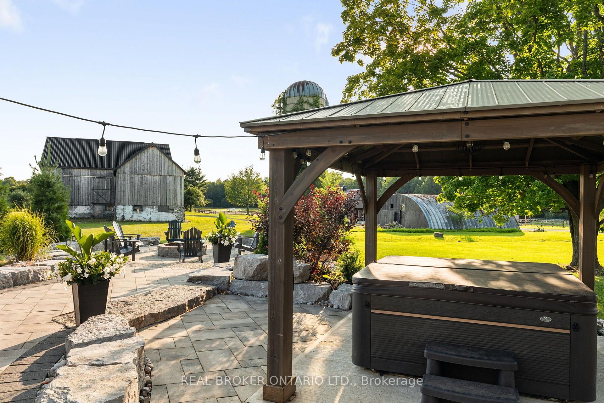 Photo 55 of 3750 10 Line N, Oro-Medonte, Rural Oro-Medonte — HOMEH