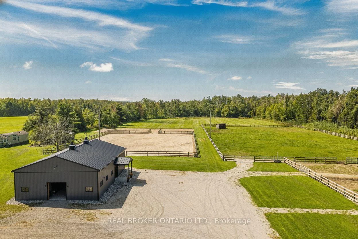 Photo 14 of 3750 10 Line N, Oro-Medonte, Rural Oro-Medonte — HOMEH
