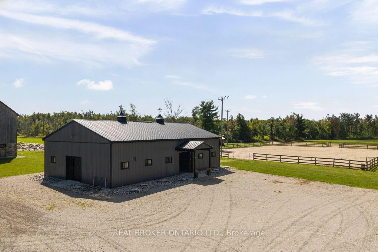 Photo 17 of 3750 10 Line N, Oro-Medonte, Rural Oro-Medonte — HOMEH