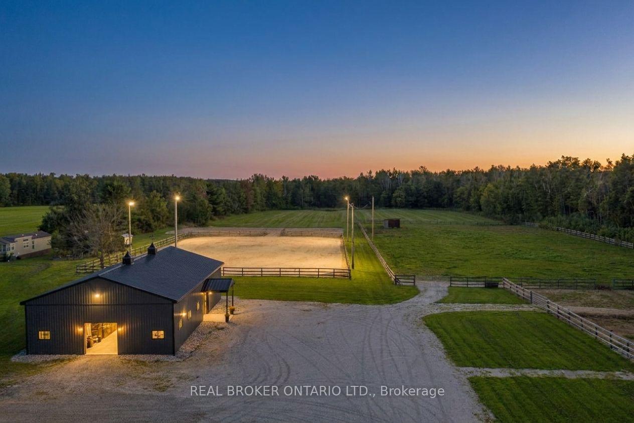 Photo 15 of 3750 10 Line N, Oro-Medonte, Rural Oro-Medonte — HOMEH