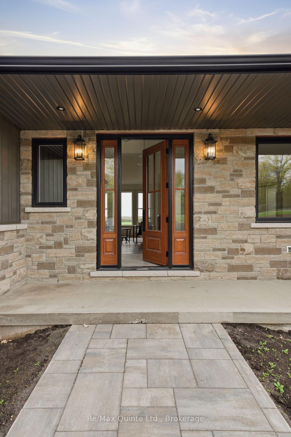 Photo 5 of 2501 Harmony Road, Tyendinaga, Tyendinaga Township — HOMEH