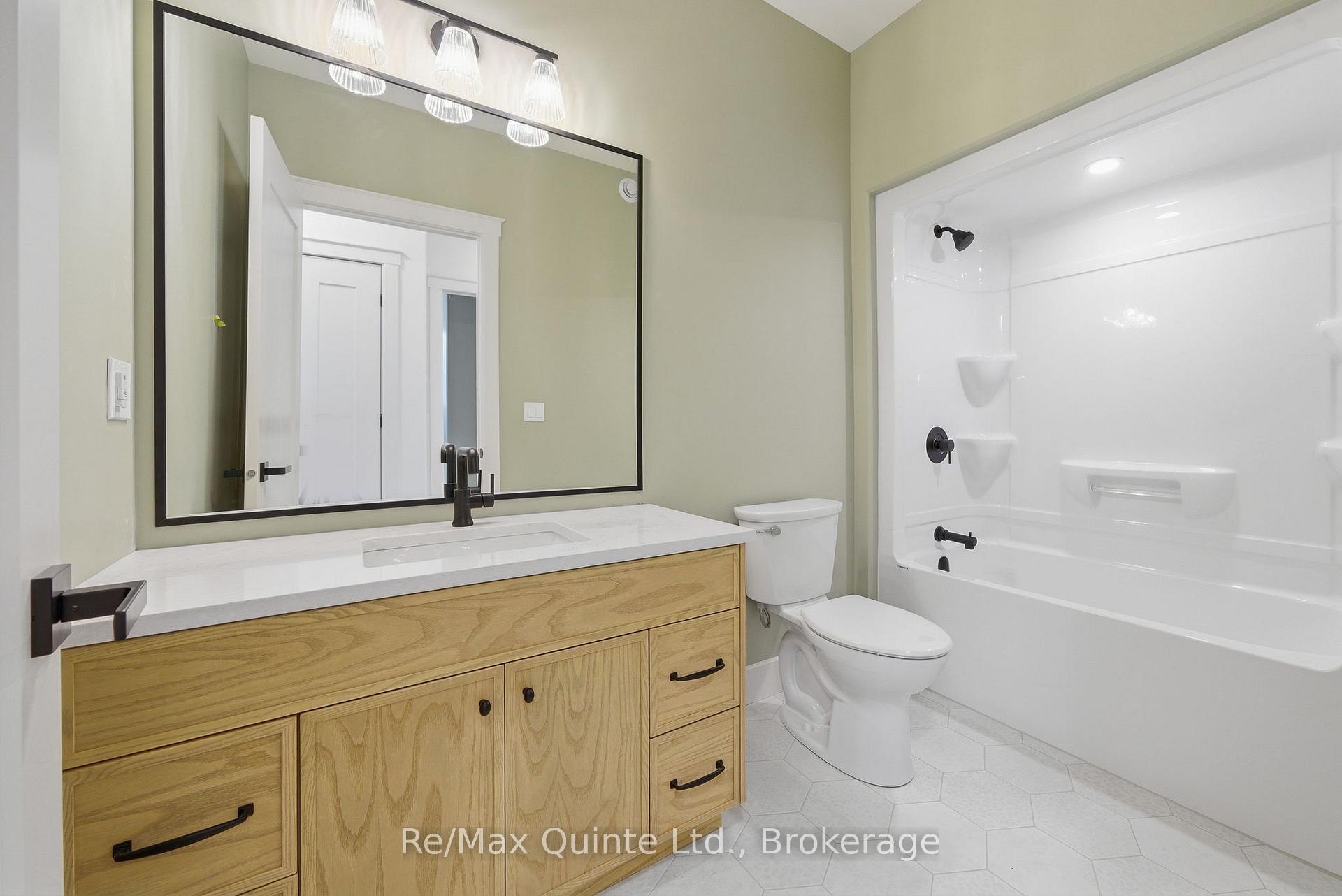 Photo 23 of 2501 Harmony Road, Tyendinaga, Tyendinaga Township — HOMEH