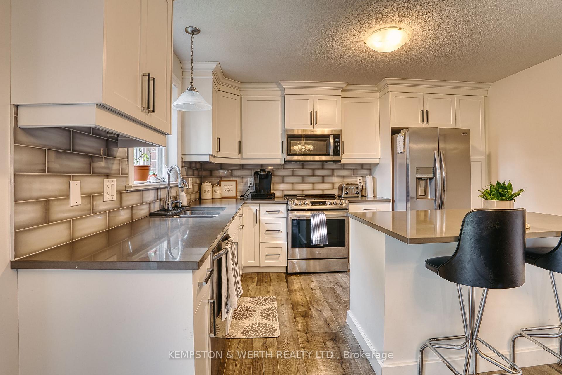 Photo 12 of 885 Binning Street W, North Perth, Listowel — HOMEH
