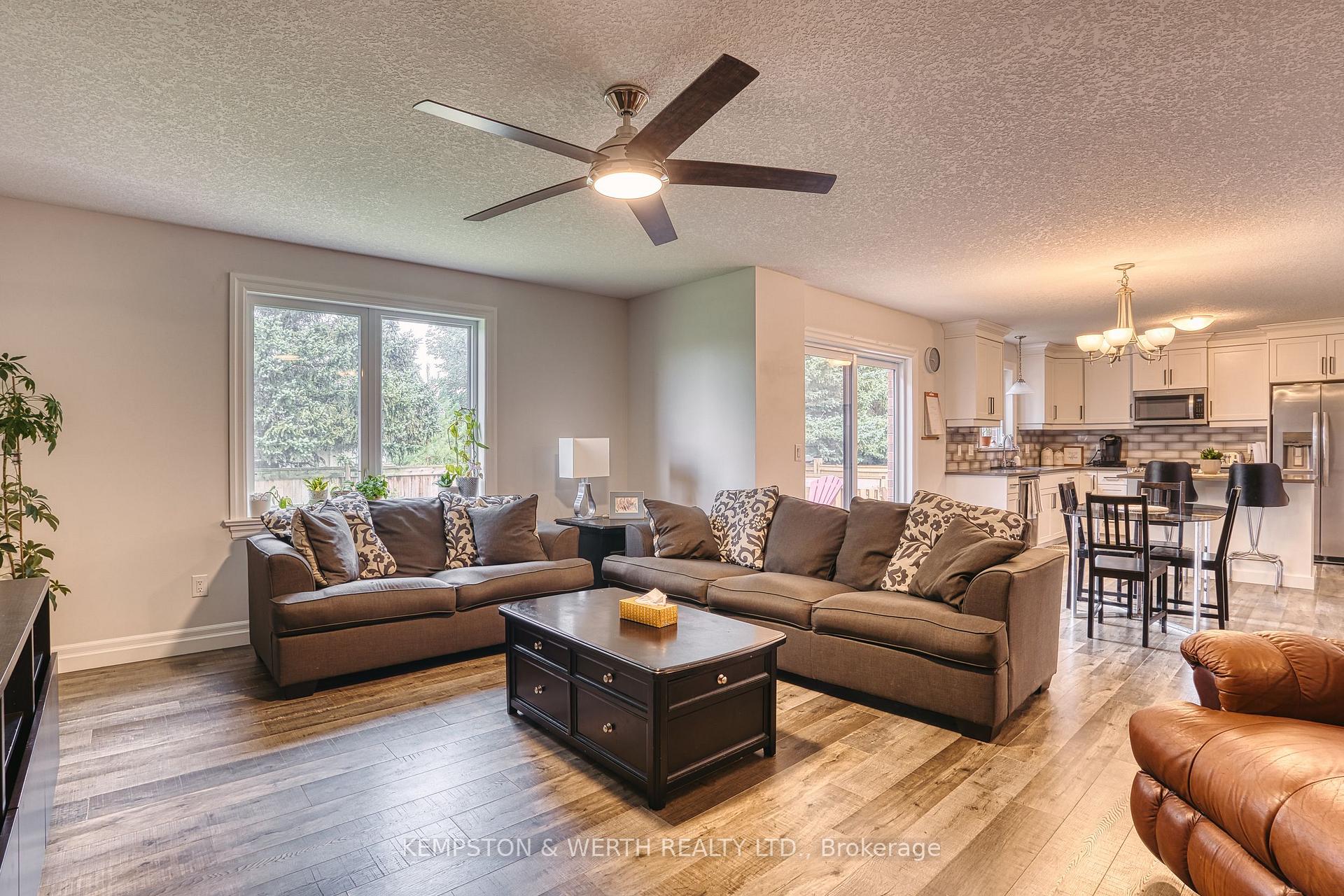 Photo 14 of 885 Binning Street W, North Perth, Listowel — HOMEH