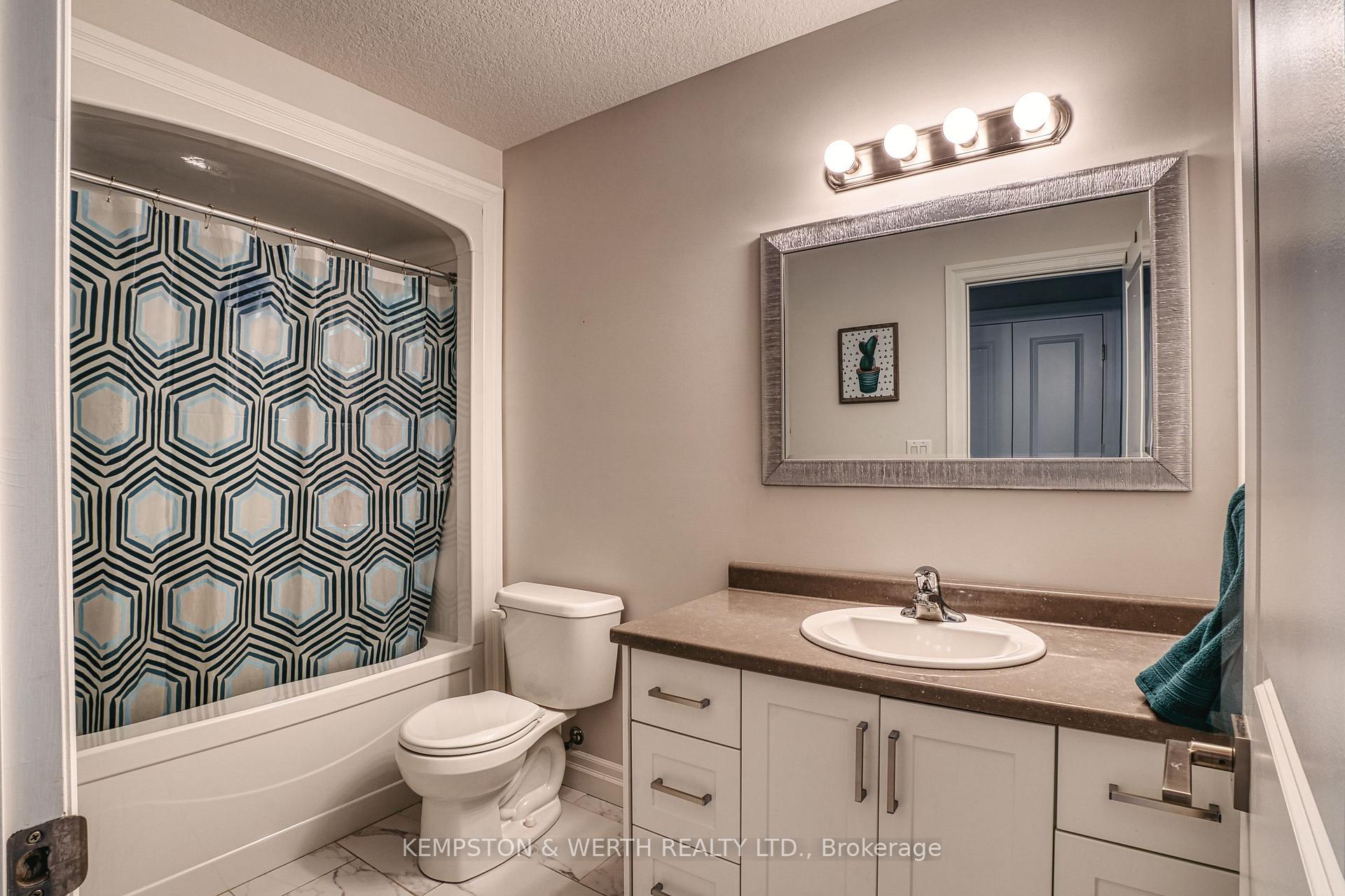 Photo 16 of 885 Binning Street W, North Perth, Listowel — HOMEH