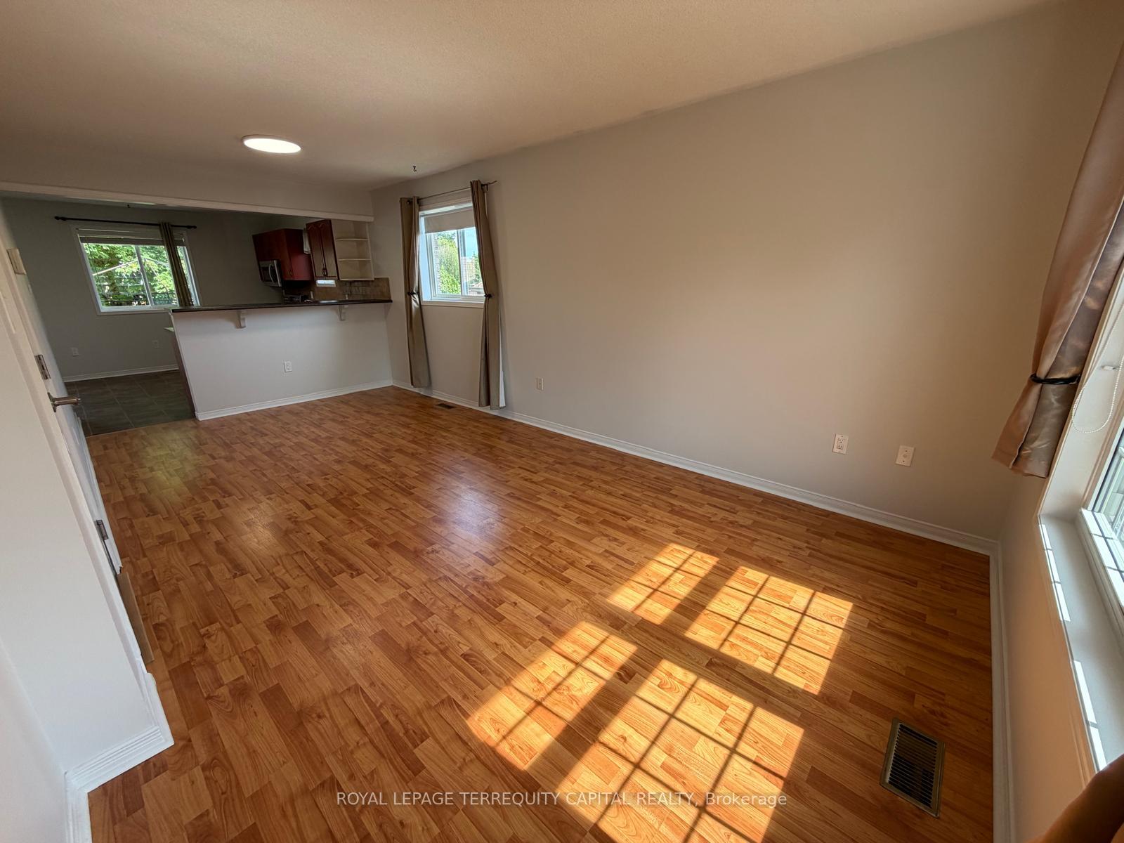 Photo 2 of Unit Upper, 79 Chalmers Drive, Barrie, Painswick South — HOMEH