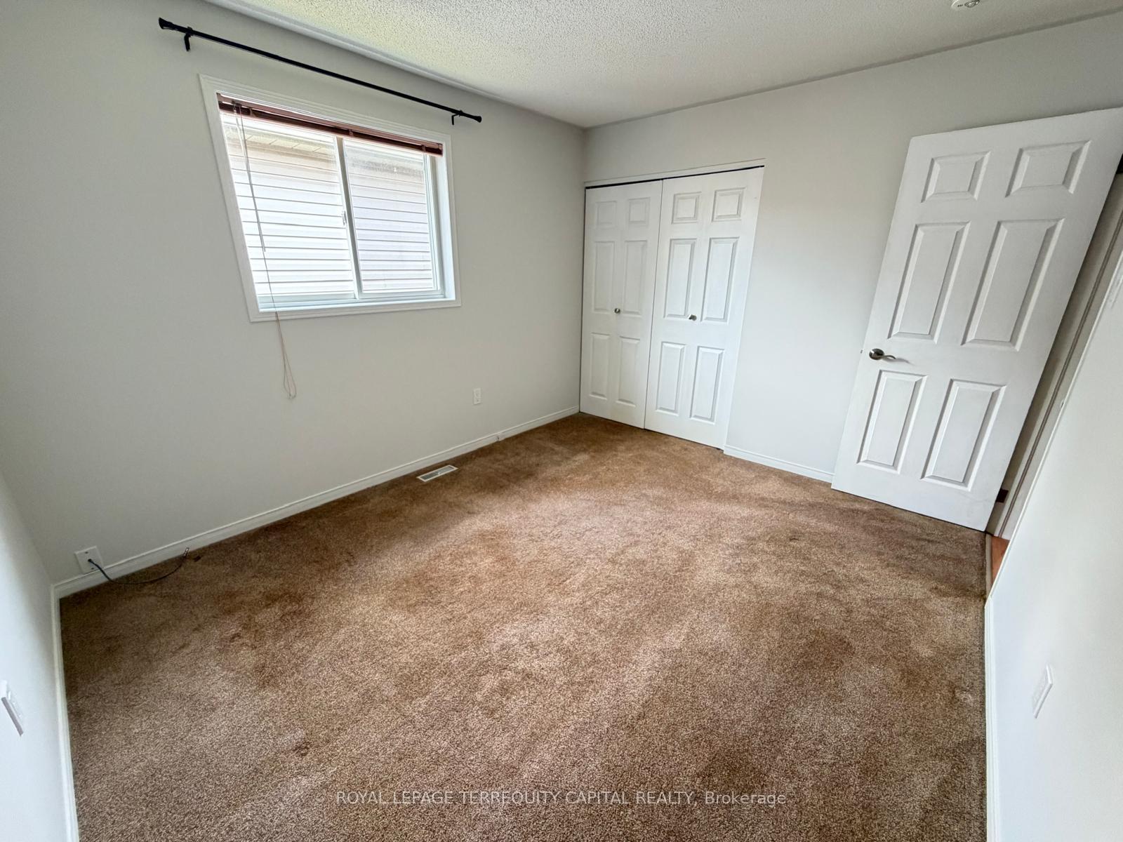 Photo 12 of Unit Upper, 79 Chalmers Drive, Barrie, Painswick South — HOMEH