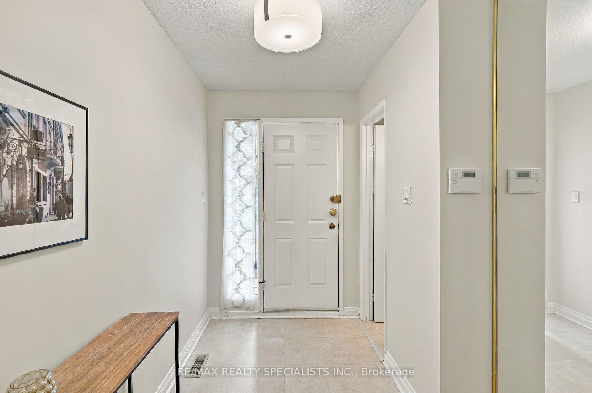 Photo 2 of 93 Burlington Street, Etobicoke, Mimico — HOMEH