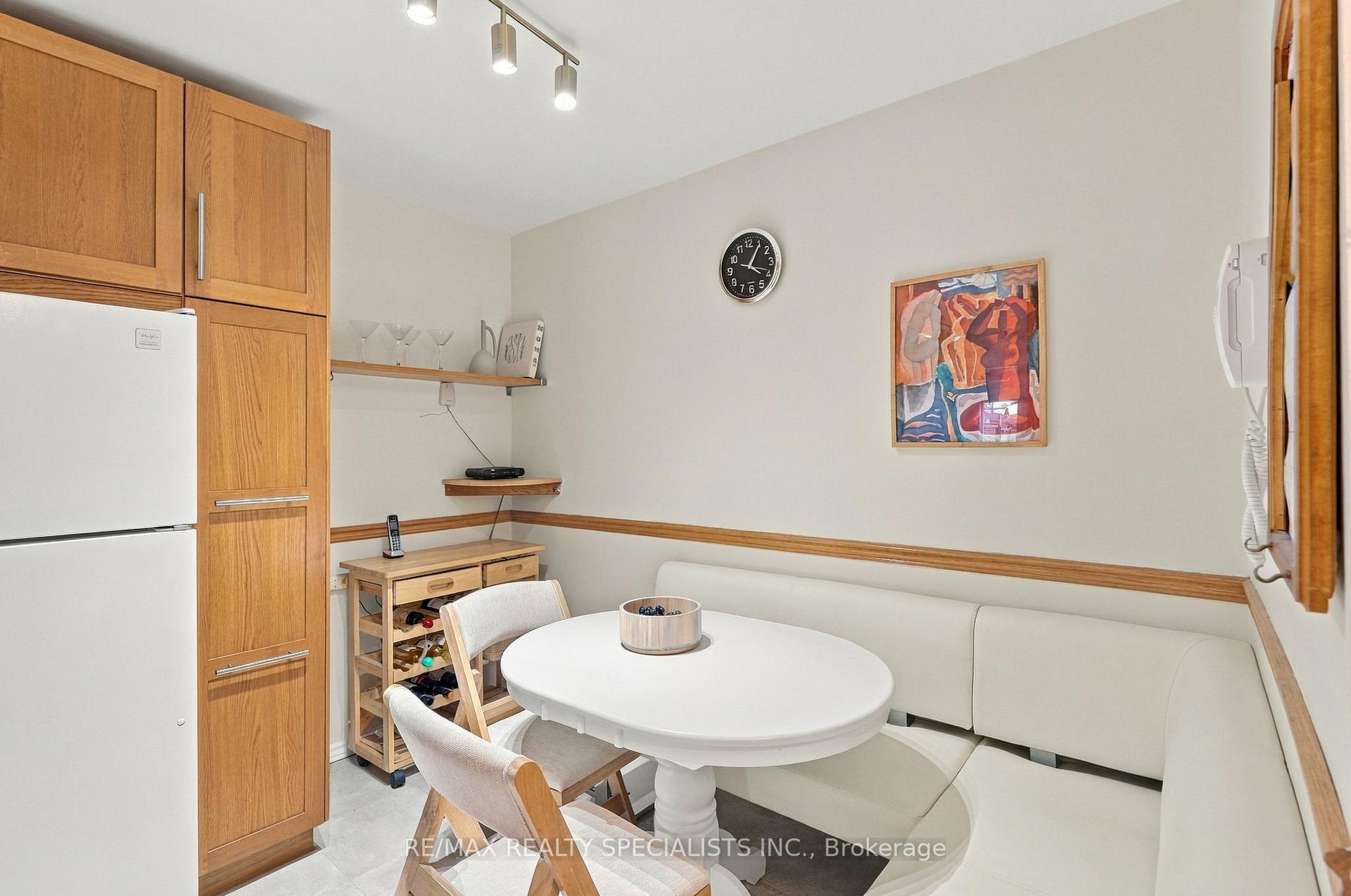 Photo 16 of 93 Burlington Street, Etobicoke, Mimico — HOMEH