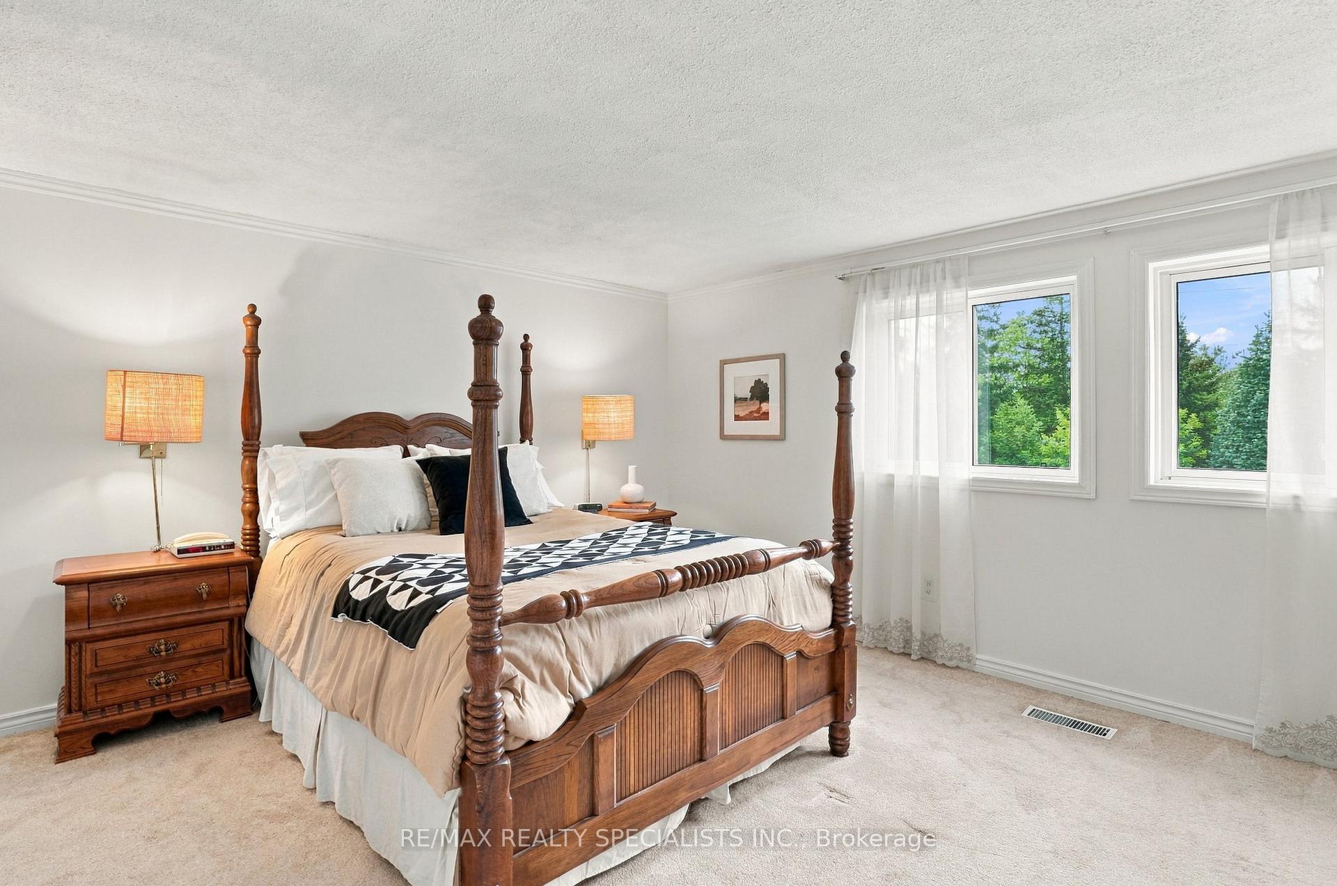 Photo 21 of 93 Burlington Street, Etobicoke, Mimico — HOMEH