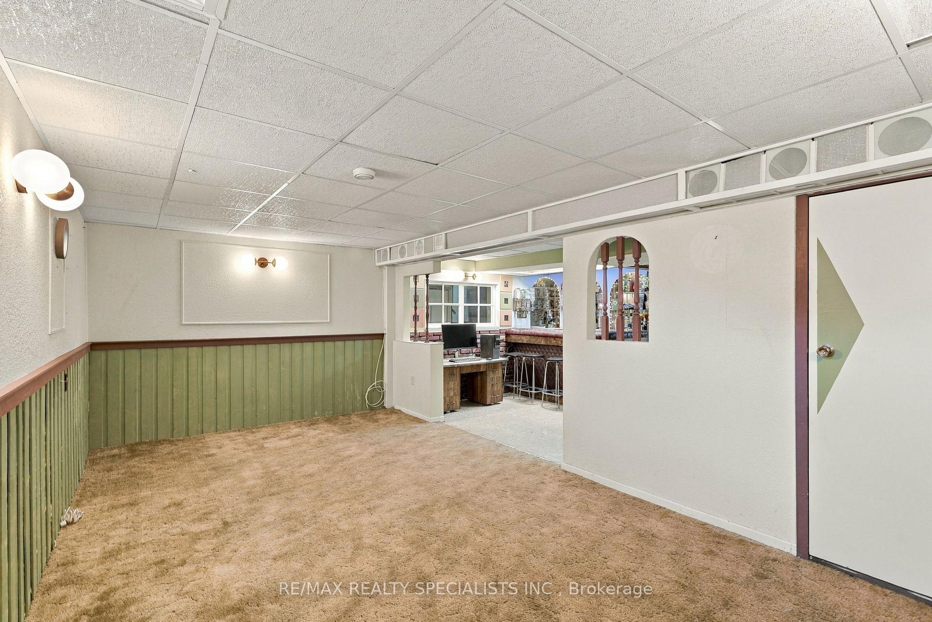 Photo 41 of 93 Burlington Street, Etobicoke, Mimico — HOMEH