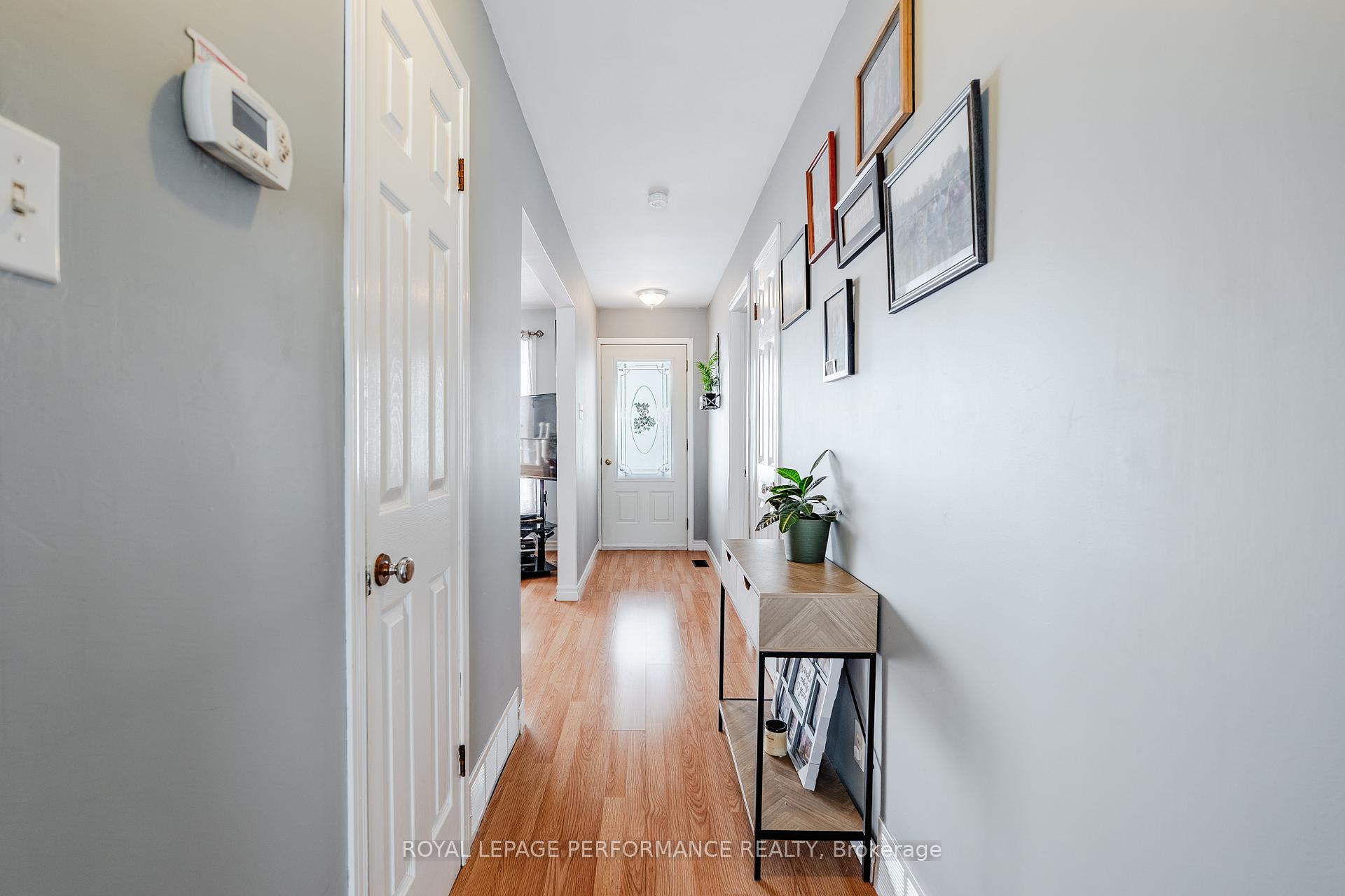 Photo 12 of 3301 Ross Avenue, Cornwall, Cornwall — HOMEH