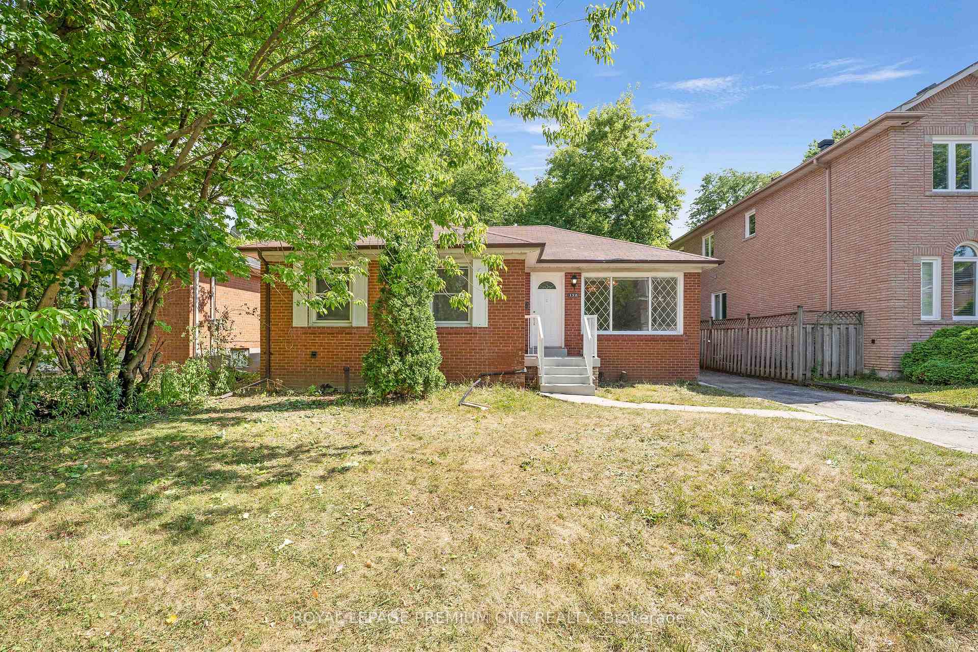 Photo 1 of Unit LOWER LEVEL, 139 Mckee Avenue, North York, Willowdale East — HOMEH