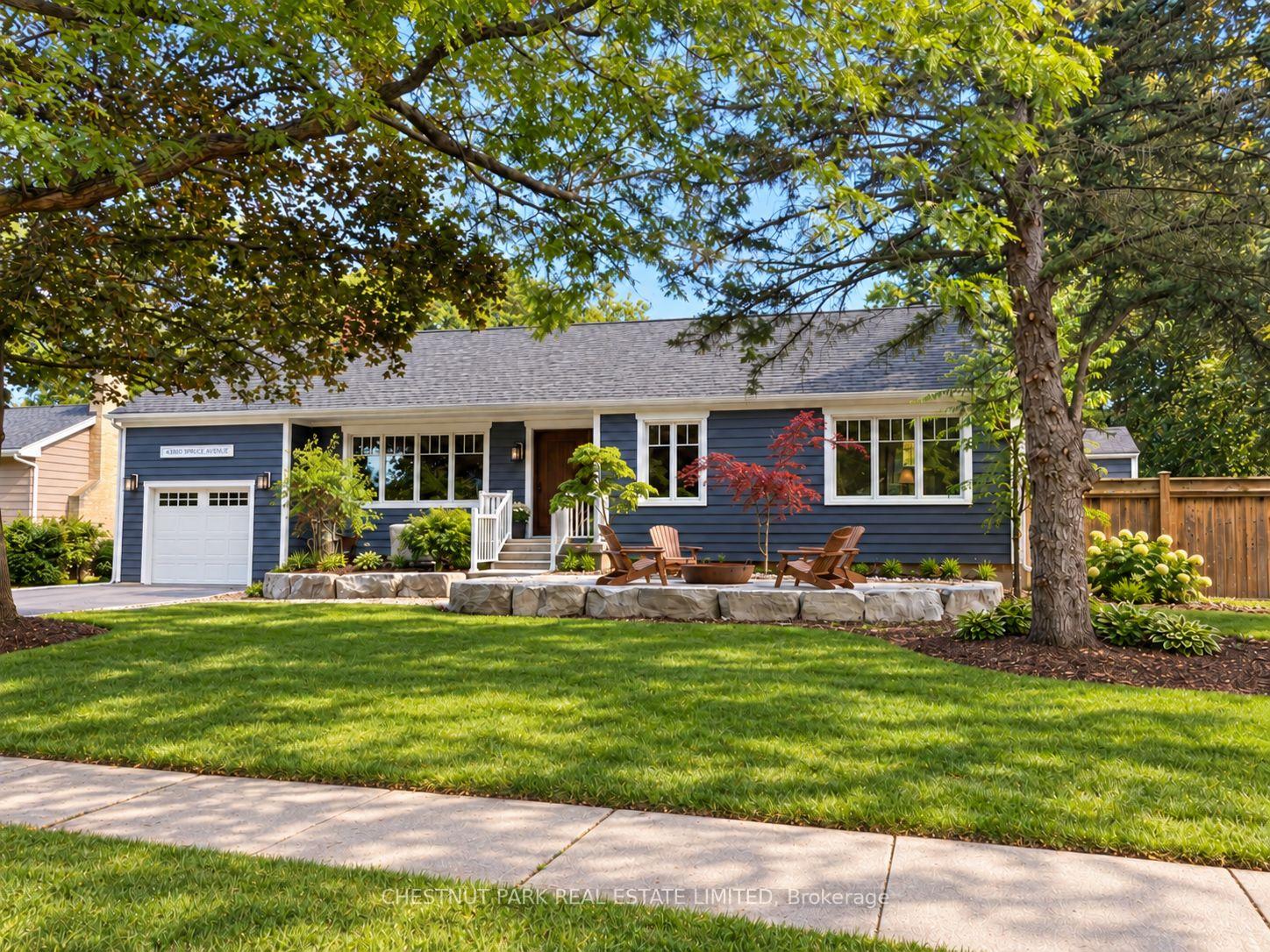 Photo 3 of 4380 Spruce Avenue, Burlington, Shoreacres — HOMEH