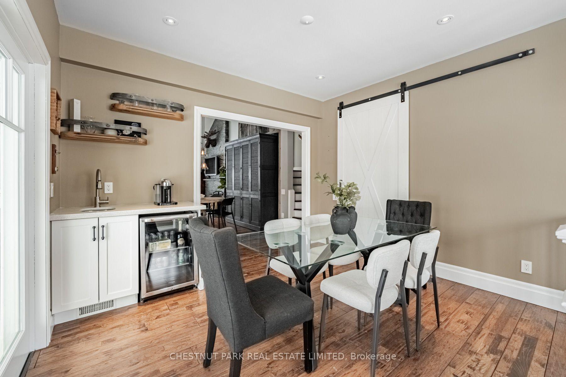 Photo 15 of 4380 Spruce Avenue, Burlington, Shoreacres — HOMEH