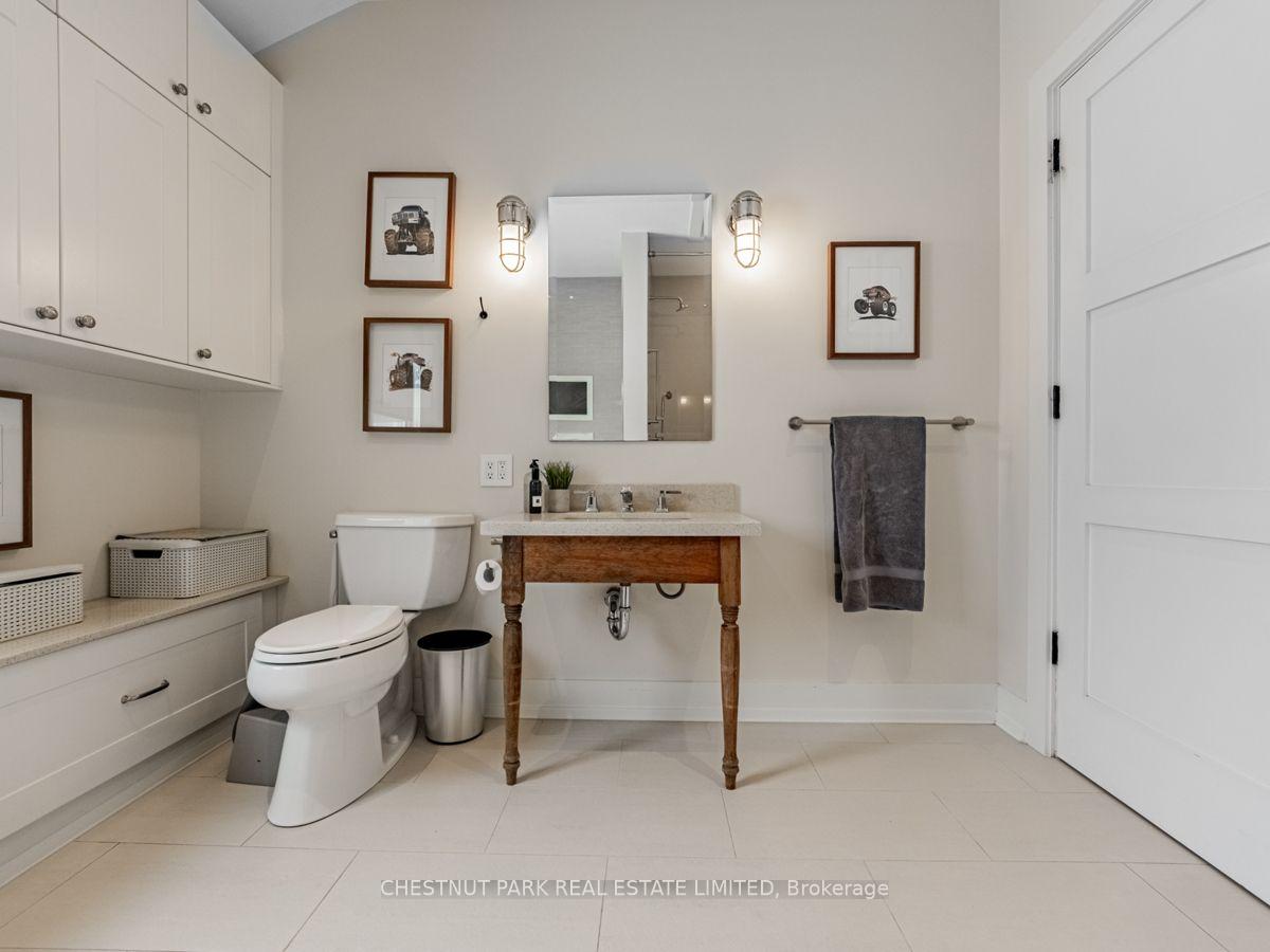 Photo 30 of 4380 Spruce Avenue, Burlington, Shoreacres — HOMEH