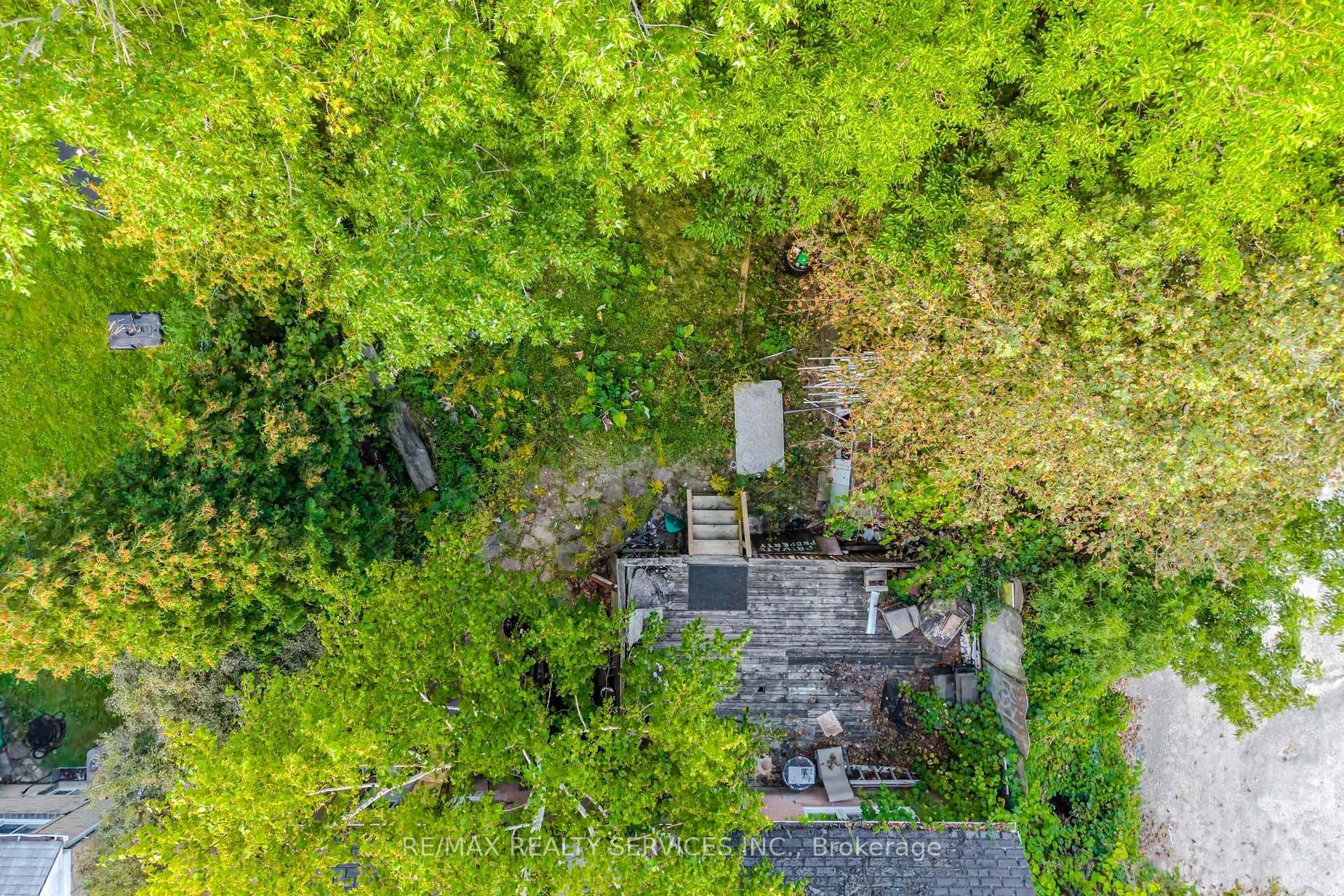 Photo 20 of 7 Ashbourne Drive, Etobicoke, Islington-City Centre West — HOMEH