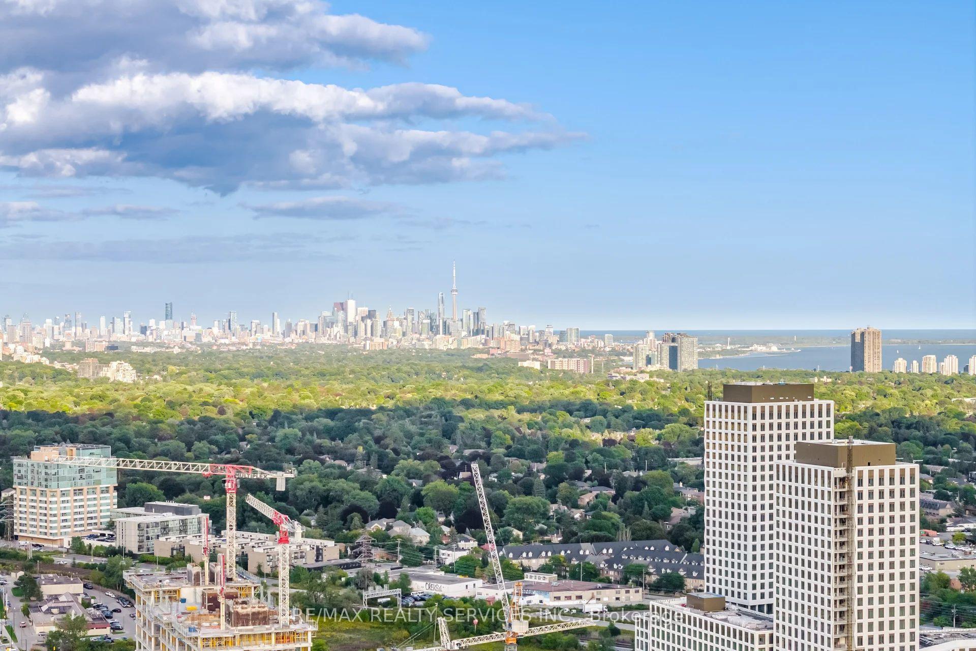 Photo 24 of 7 Ashbourne Drive, Etobicoke, Islington-City Centre West — HOMEH