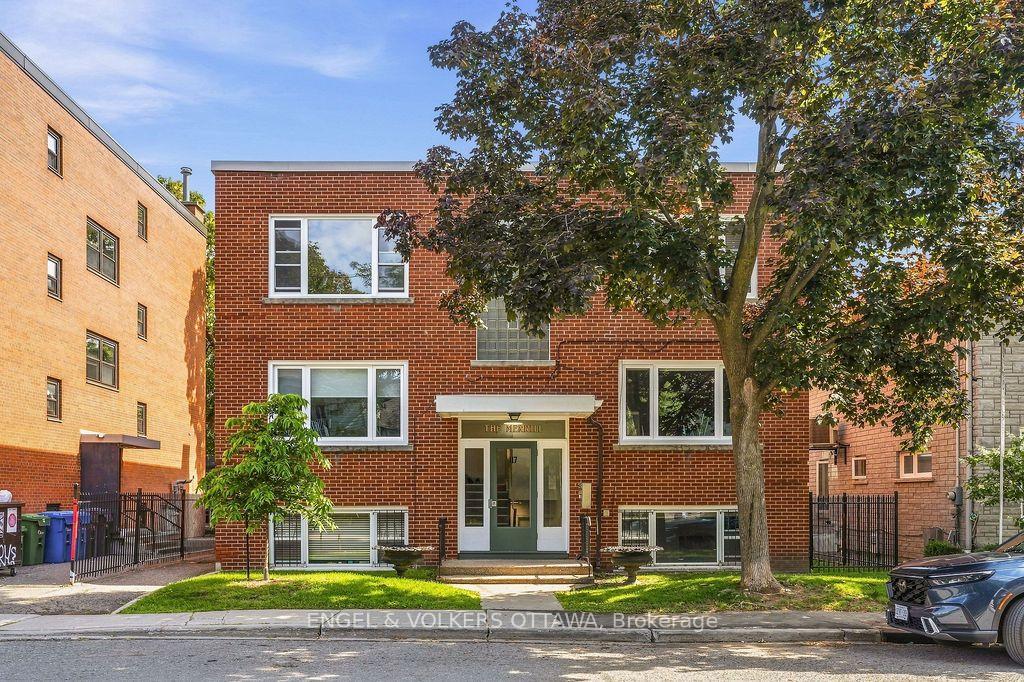 Photo 8 of Unit 4, 117 Macdonald Street, Ottawa, Ottawa Centre/Golden Triangle — HOMEH