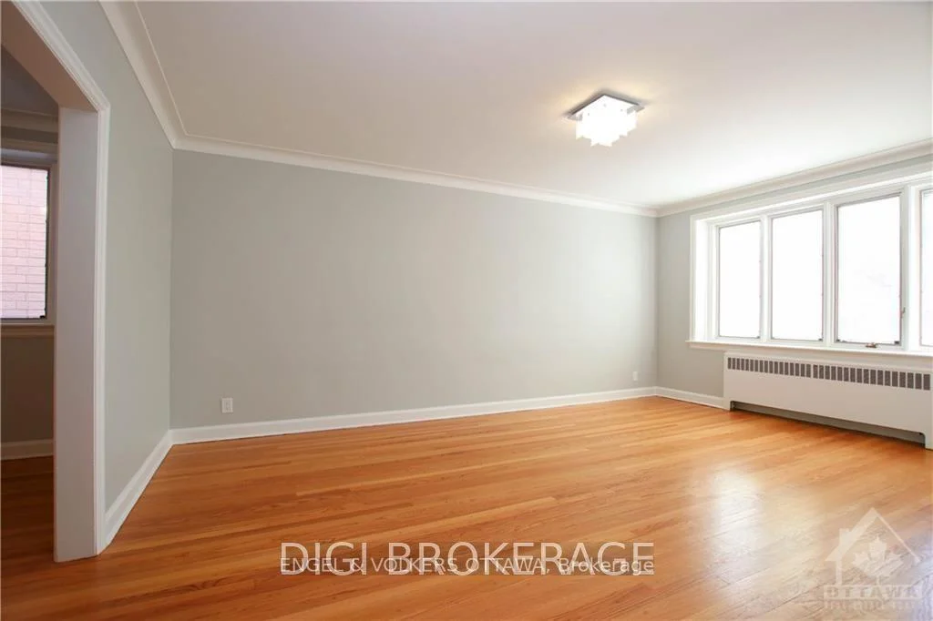 Photo 4 of Unit 4, 117 Macdonald Street, Ottawa, Ottawa Centre/Golden Triangle — HOMEH