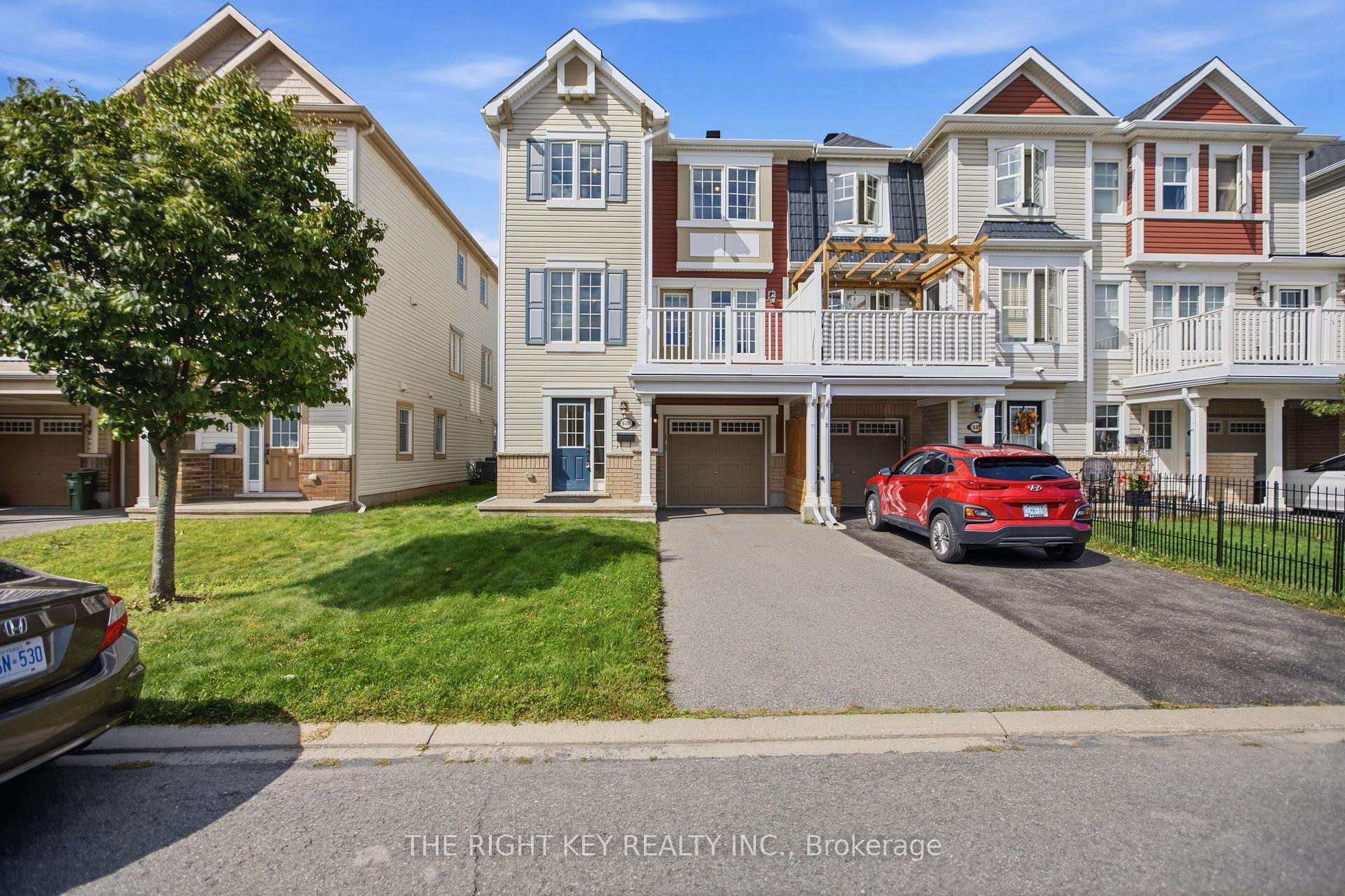 Photo 3 of 639 Bluegill Avenue, Ottawa, Barrhaven - Half Moon Bay — HOMEH