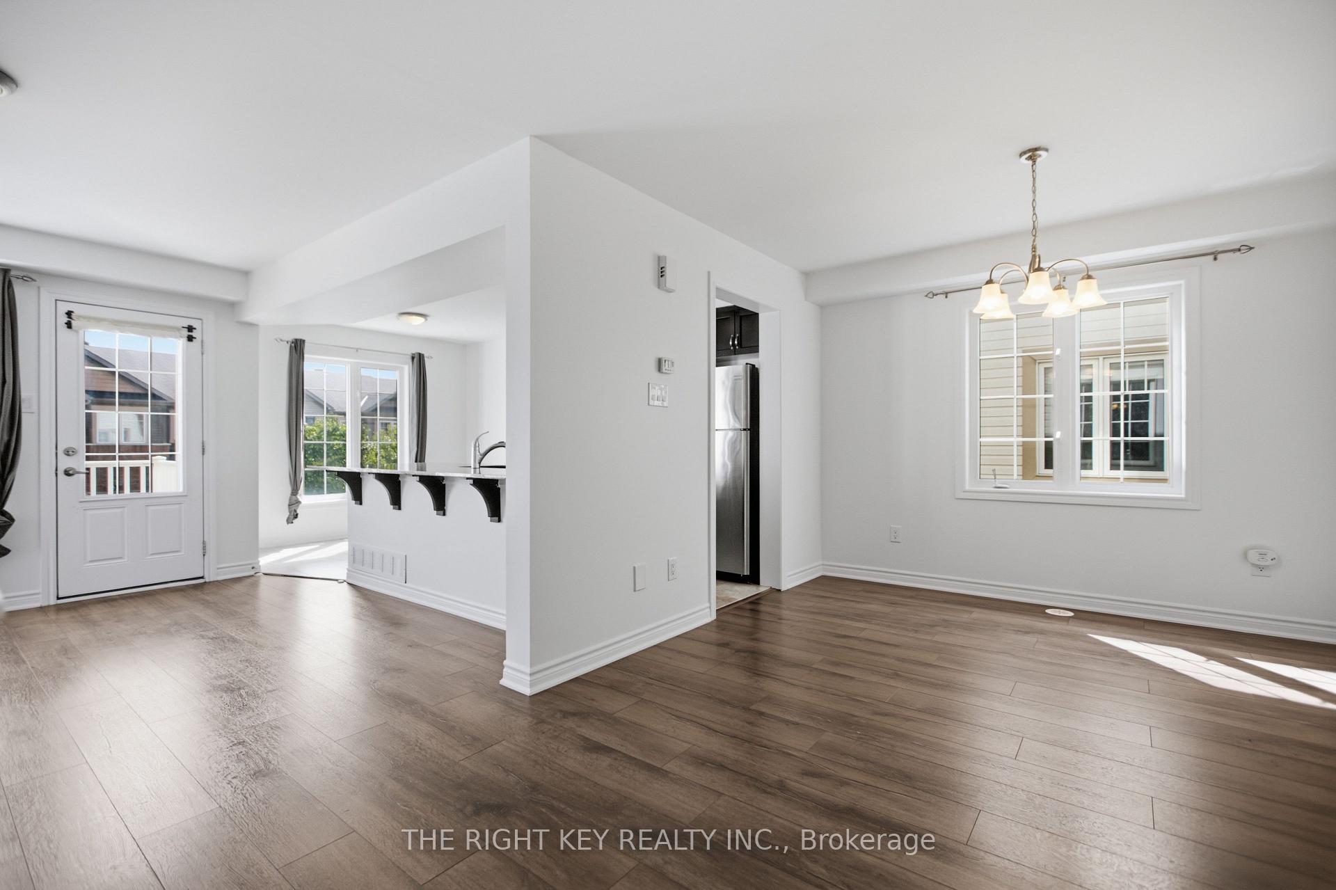 Photo 8 of 639 Bluegill Avenue, Ottawa, Barrhaven - Half Moon Bay — HOMEH