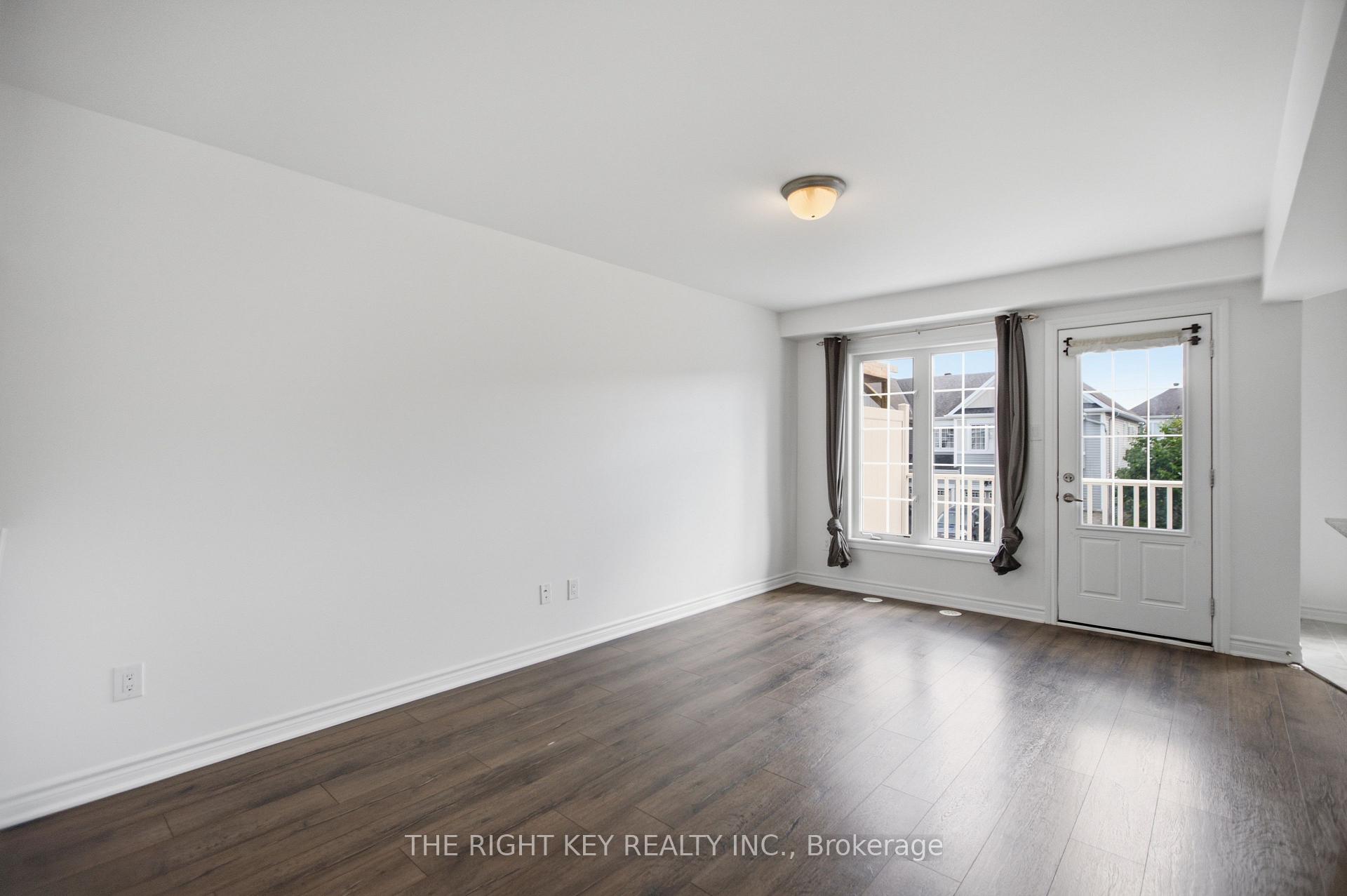 Photo 11 of 639 Bluegill Avenue, Ottawa, Barrhaven - Half Moon Bay — HOMEH