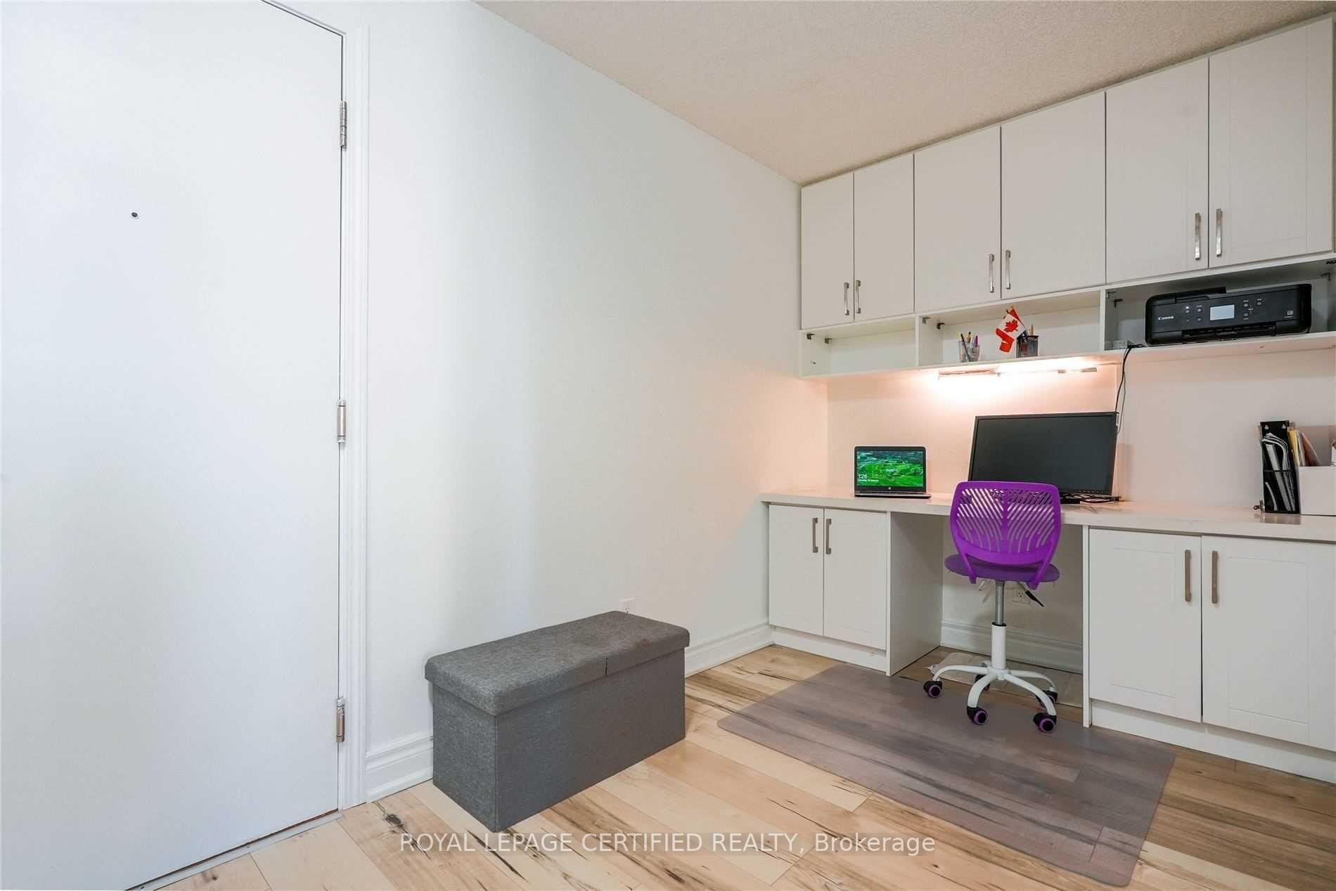 Photo 12 of Unit 424, 3650 Kingston Road, Scarborough, Scarborough Village — HOMEH