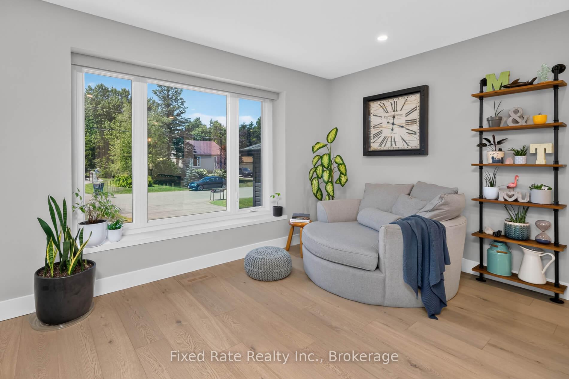 Photo 3 of 66 Holmes Drive, Caledon, Mono Mills — HOMEH