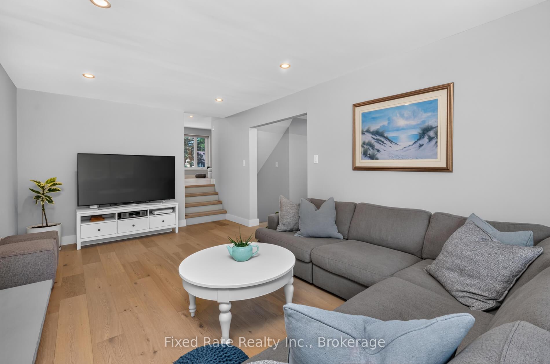 Photo 19 of 66 Holmes Drive, Caledon, Mono Mills — HOMEH