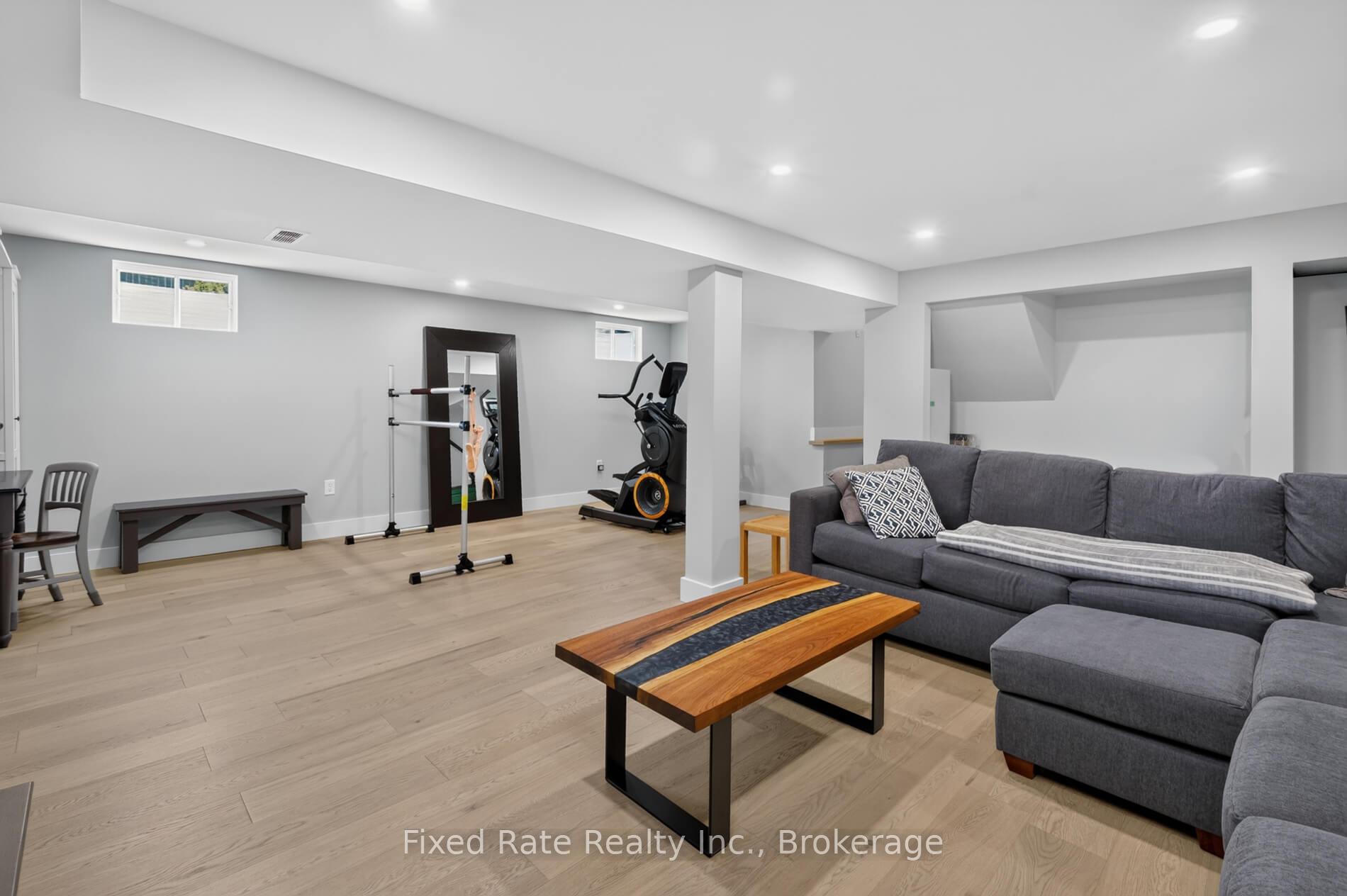 Photo 26 of 66 Holmes Drive, Caledon, Mono Mills — HOMEH