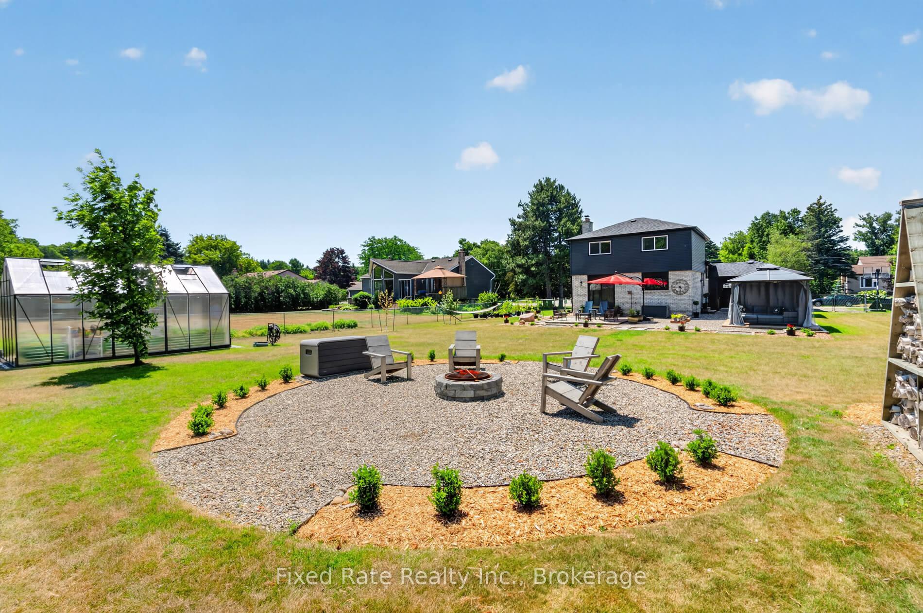 Photo 35 of 66 Holmes Drive, Caledon, Mono Mills — HOMEH