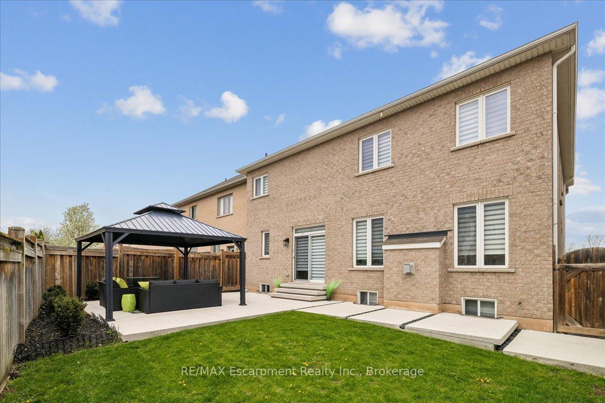 Photo 44 of 2400 Spring Meadow Way, Oakville, Westmount — HOMEH
