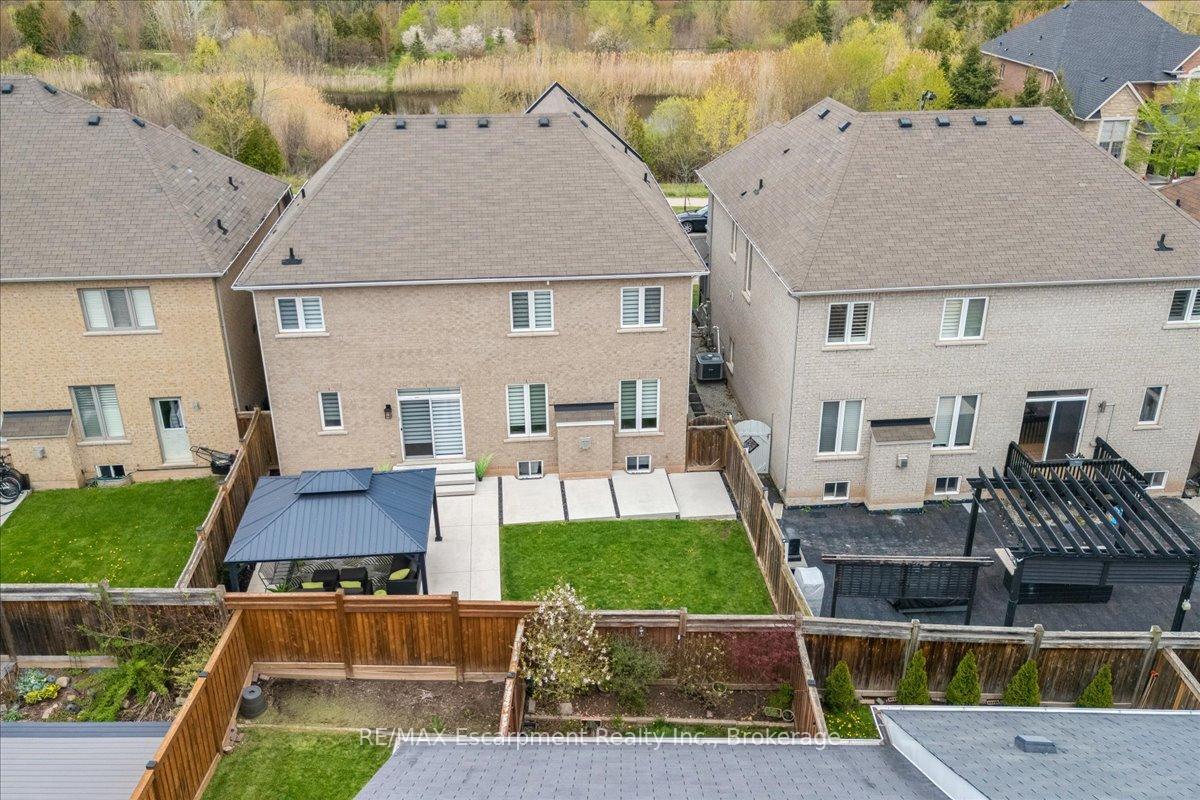 Photo 47 of 2400 Spring Meadow Way, Oakville, Westmount — HOMEH