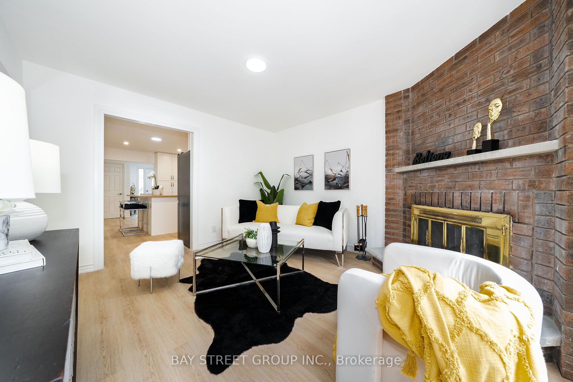 Photo 15 of 45 Thurman Road, Vaughan, Lakeview Estates — HOMEH