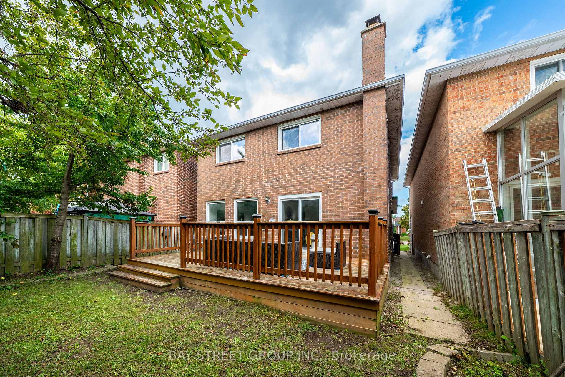 Photo 44 of 45 Thurman Road, Vaughan, Lakeview Estates — HOMEH