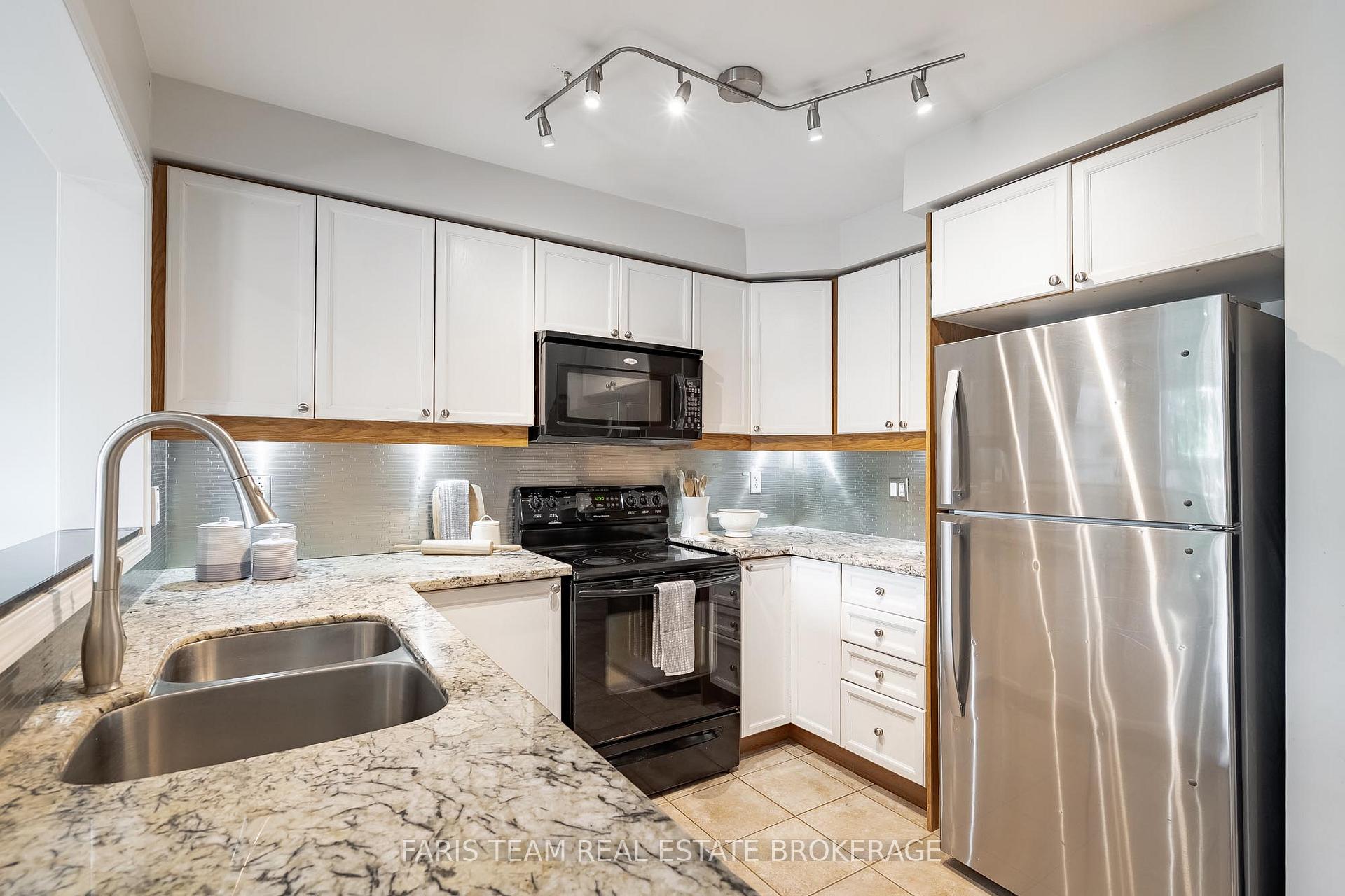 Photo 5 of 57 Winchester Terrace, Barrie, Rural Barrie Southeast — HOMEH