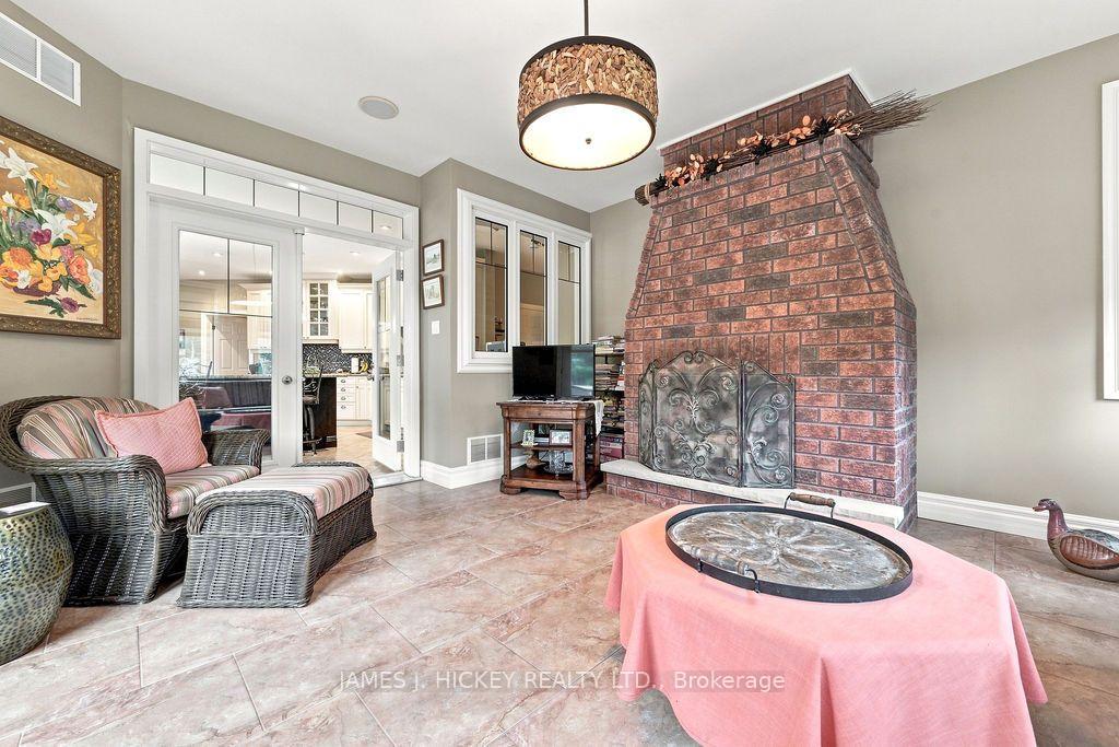 Photo 20 of 182 River Drive, Petawawa, Petawawa — HOMEH