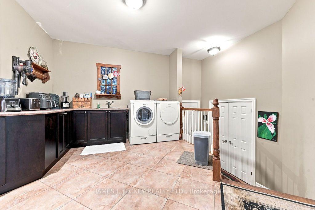 Photo 24 of 182 River Drive, Petawawa, Petawawa — HOMEH